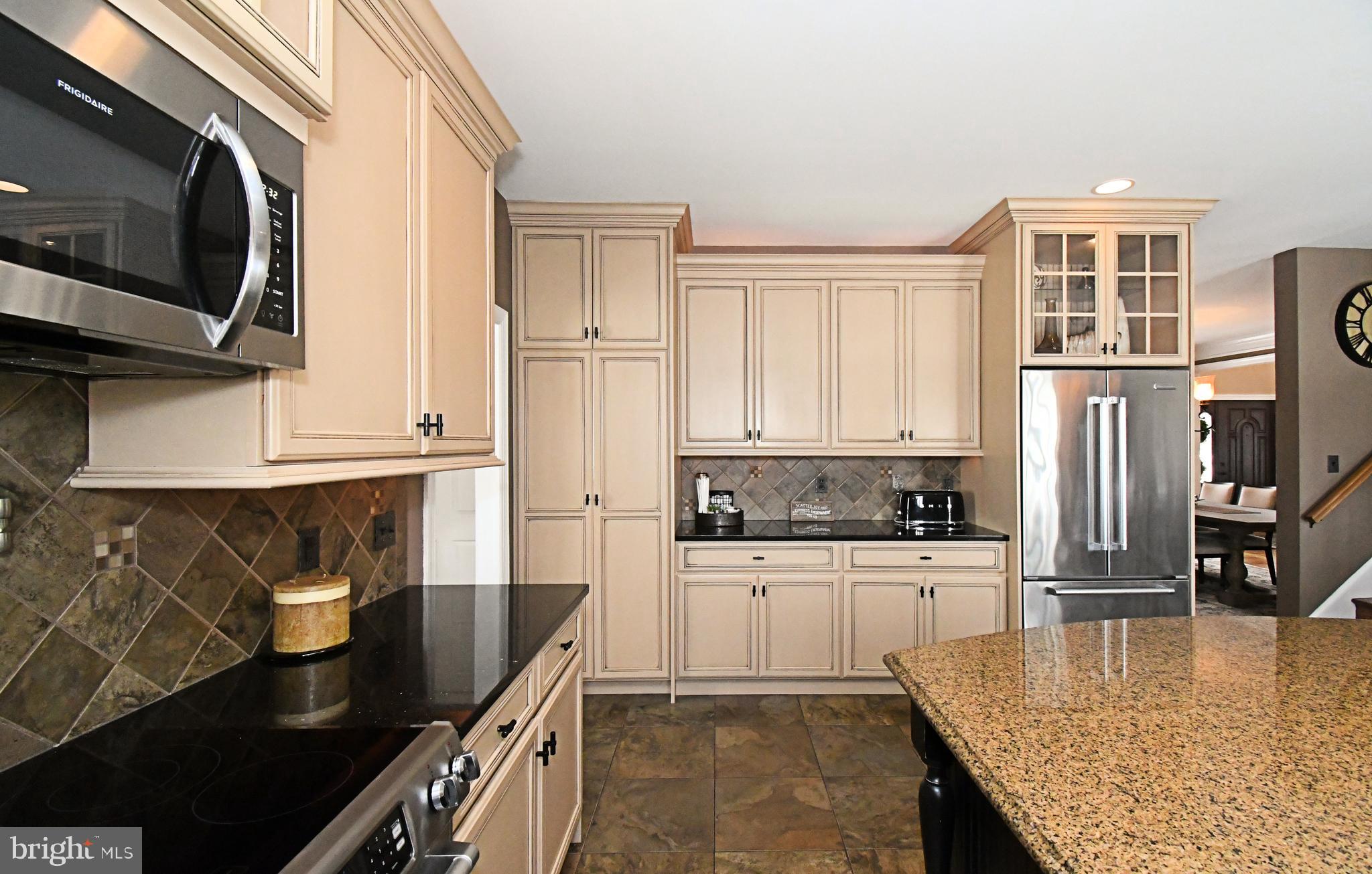 HILLTOWN WOODS - Residential