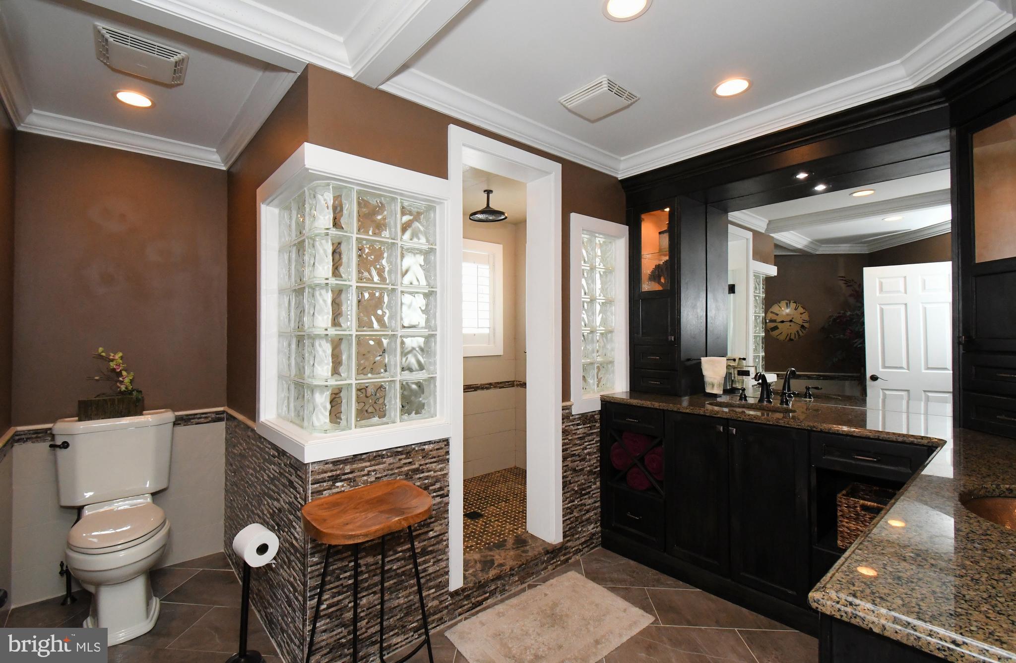 HILLTOWN WOODS - Residential