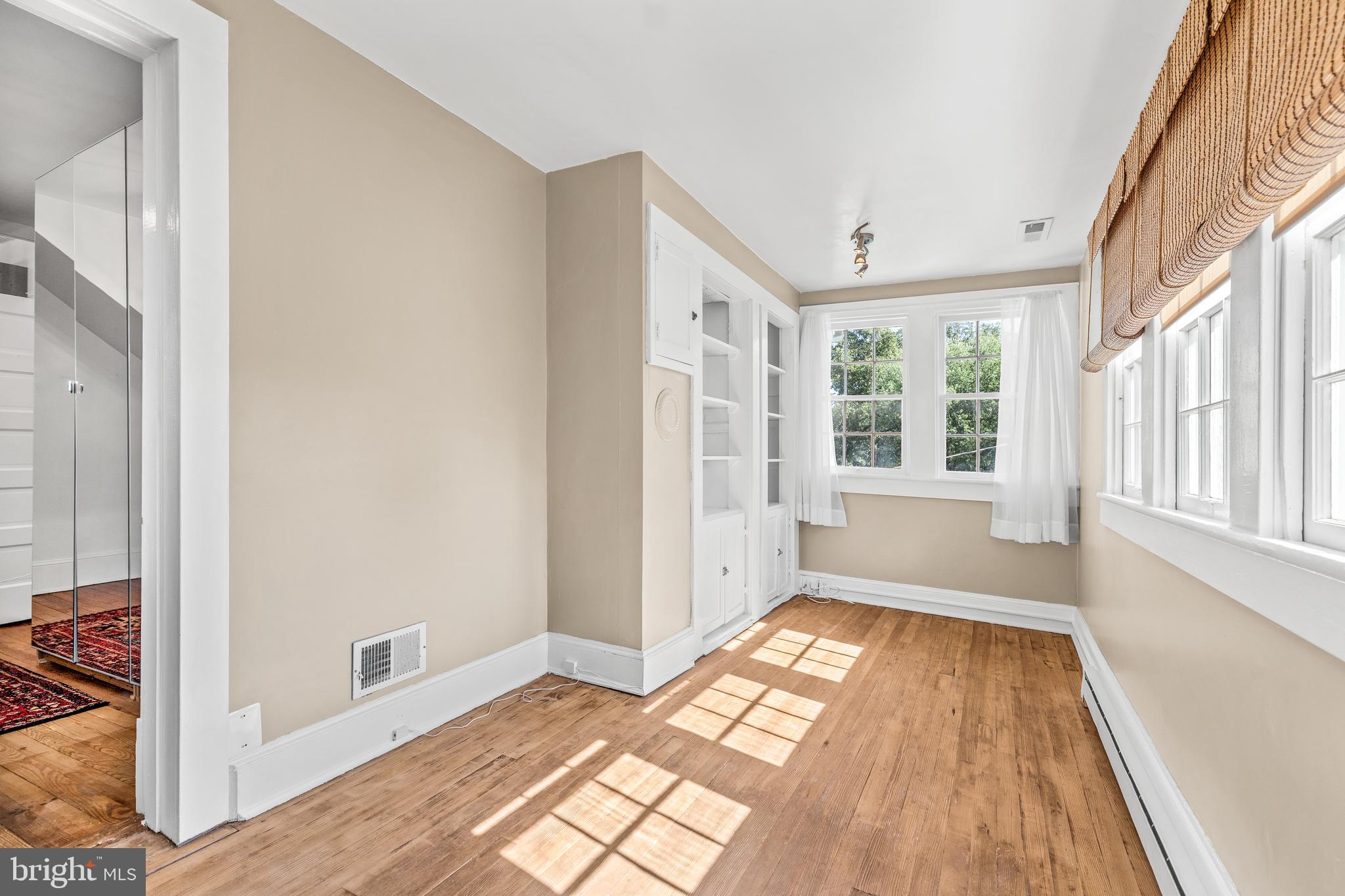 PURCELLVILLE - Residential