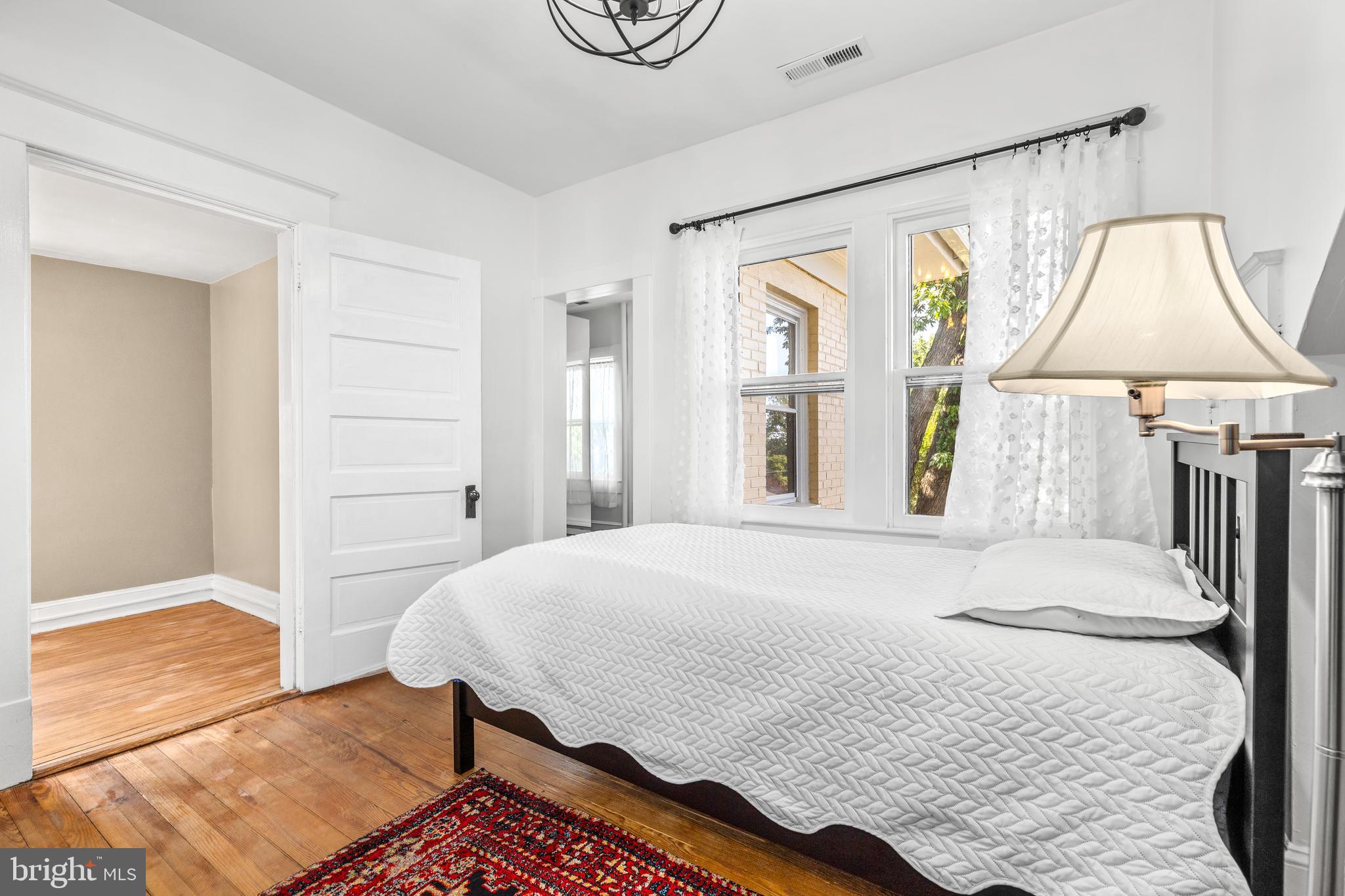 PURCELLVILLE - Residential