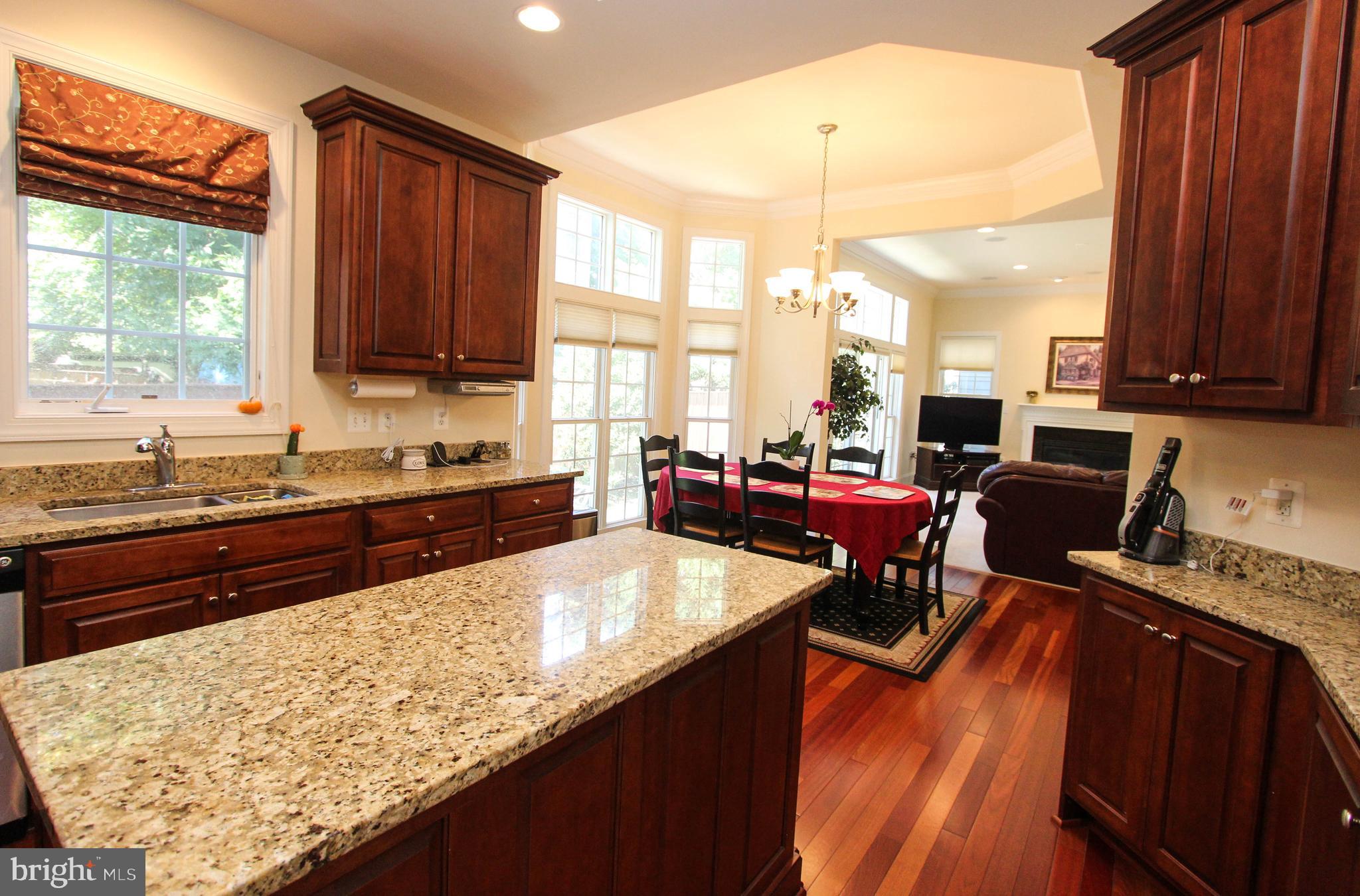 MAJESTIC OAK - Residential Lease