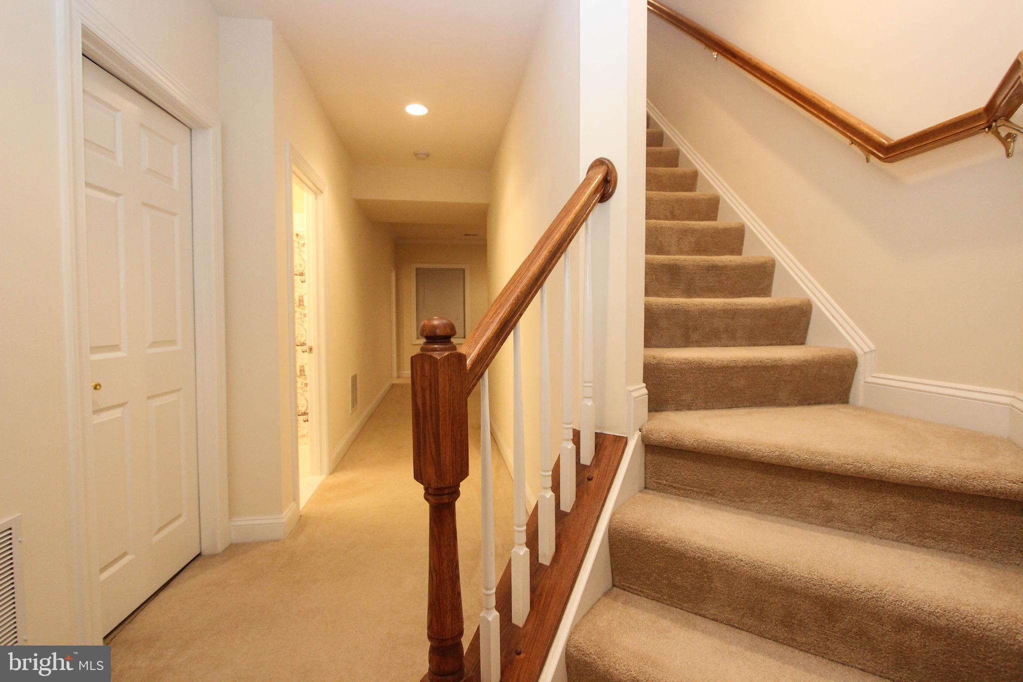 MAJESTIC OAK - Residential Lease