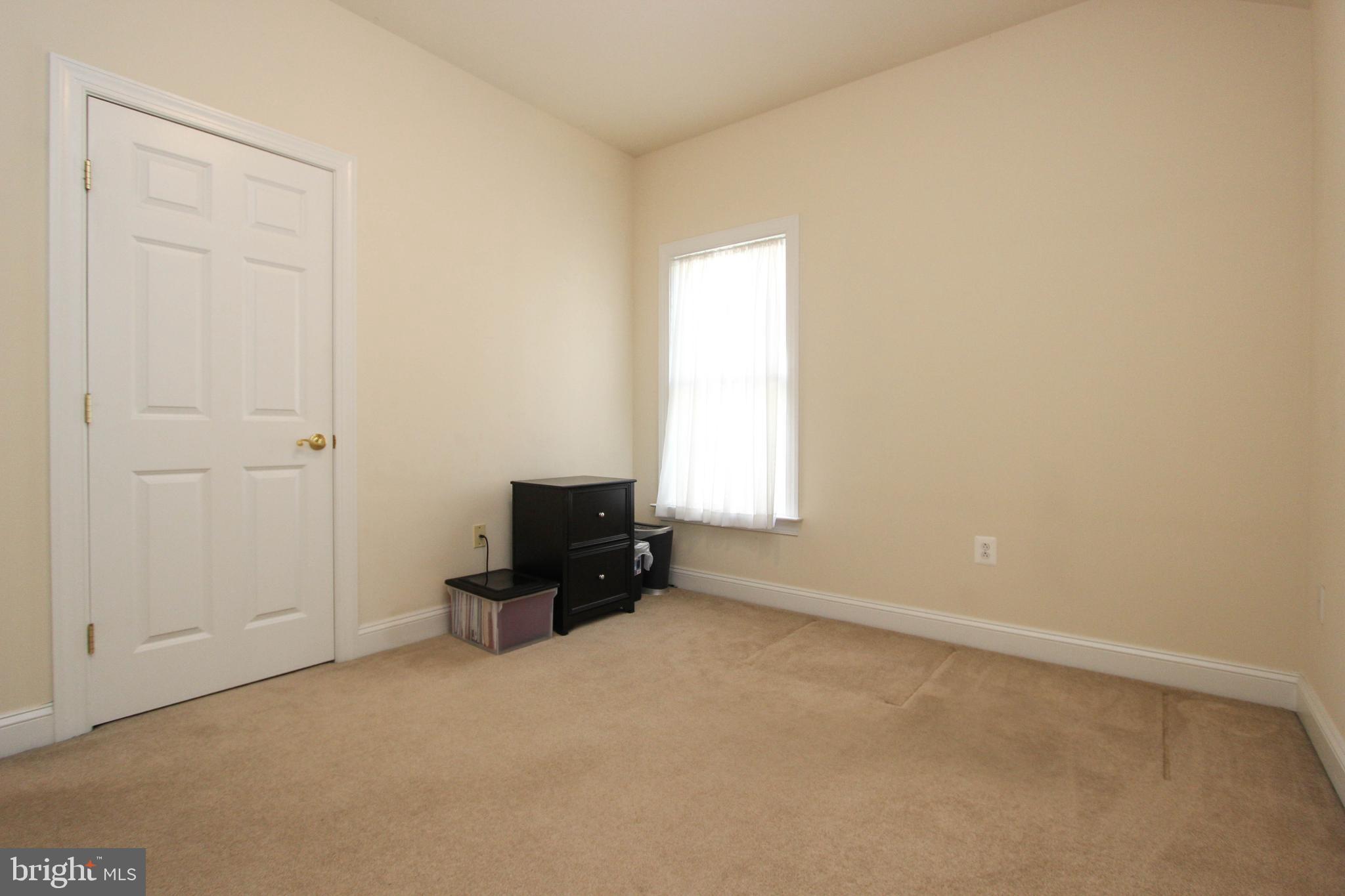 MAJESTIC OAK - Residential Lease