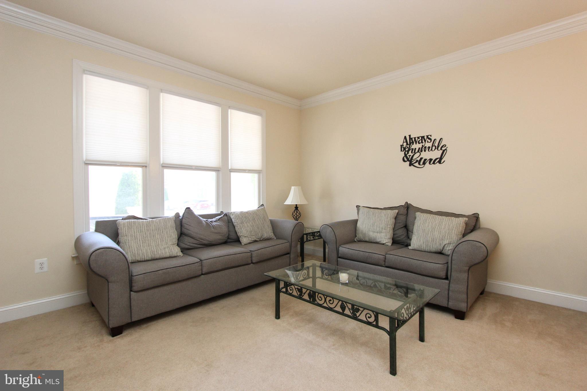 MAJESTIC OAK - Residential Lease