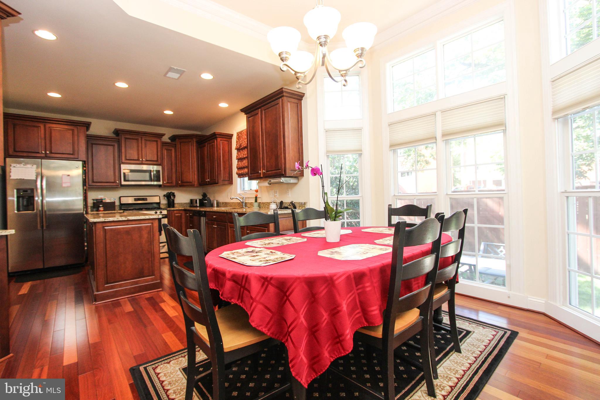 MAJESTIC OAK - Residential Lease