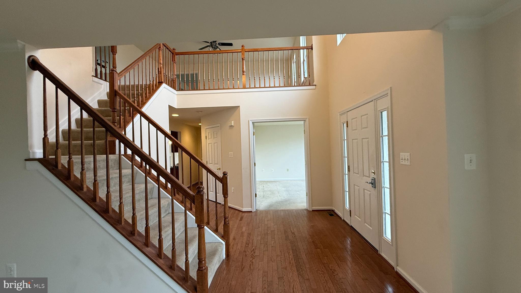 THE FALLS AT LEE'S PARKE - Residential Lease