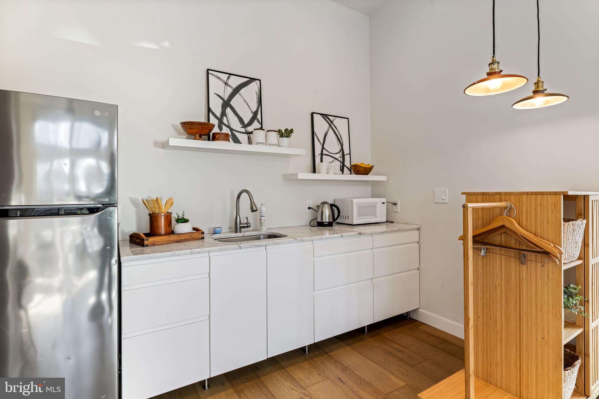 SEVERN GROVE - Residential