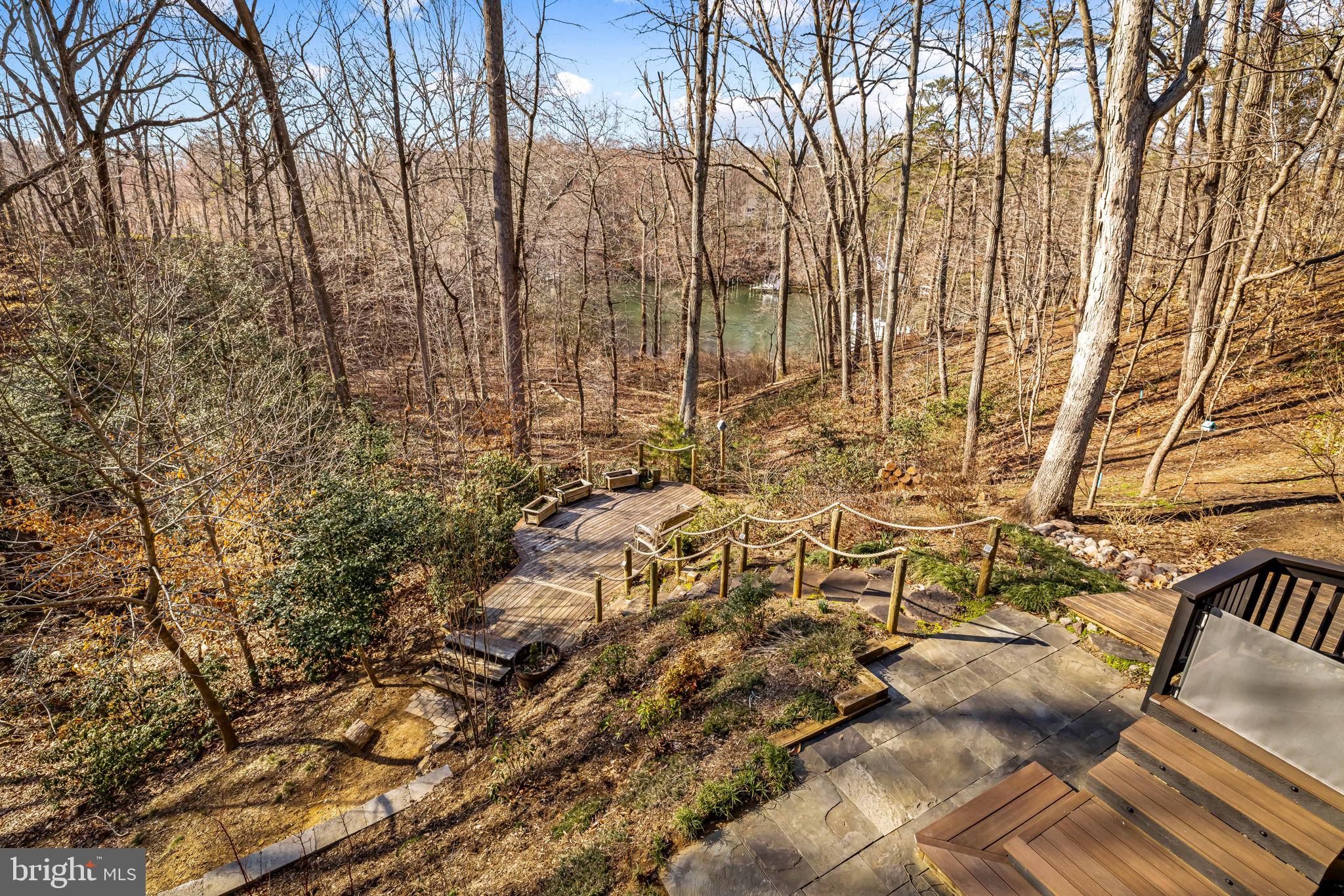 SEVERN GROVE - Residential