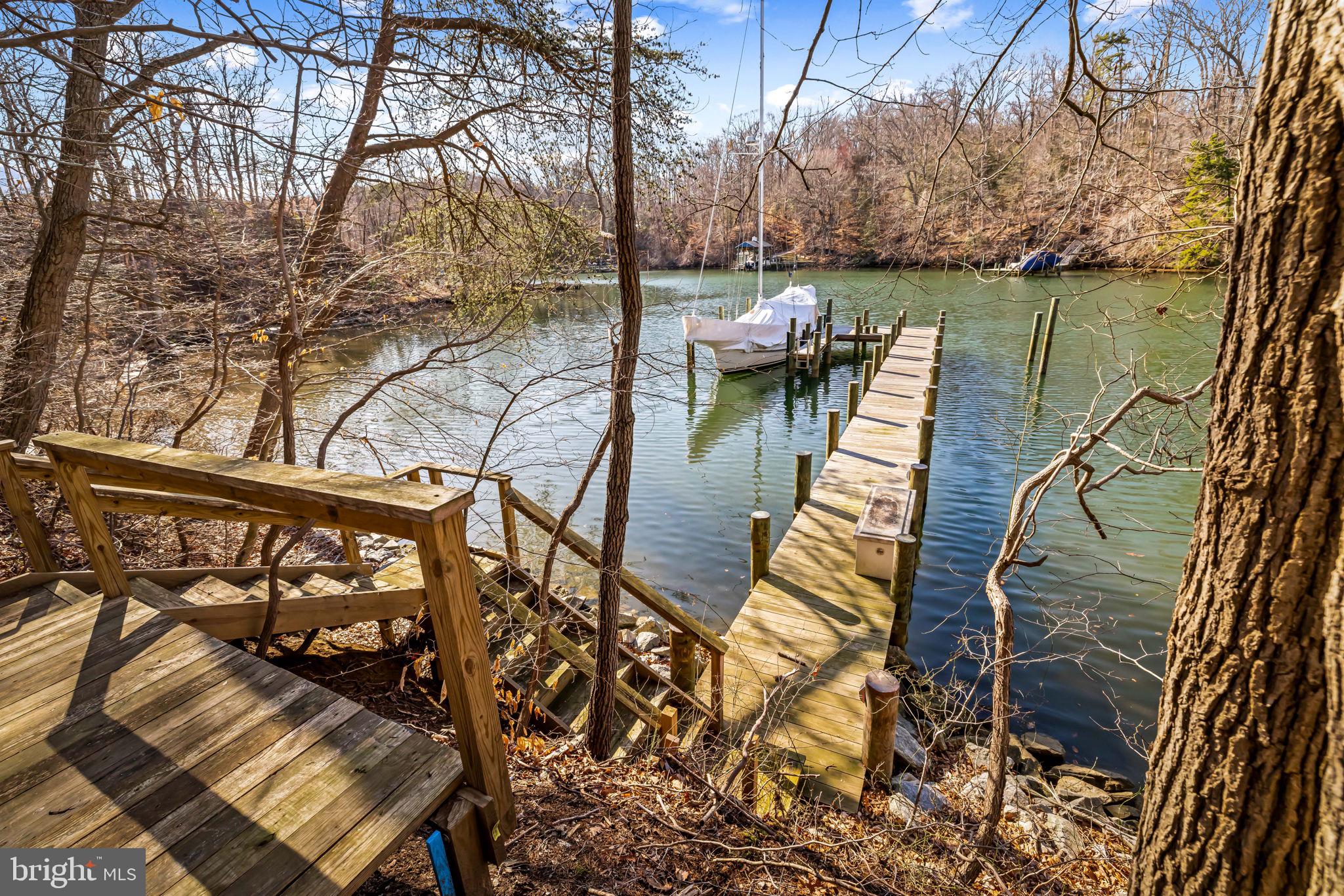 SEVERN GROVE - Residential