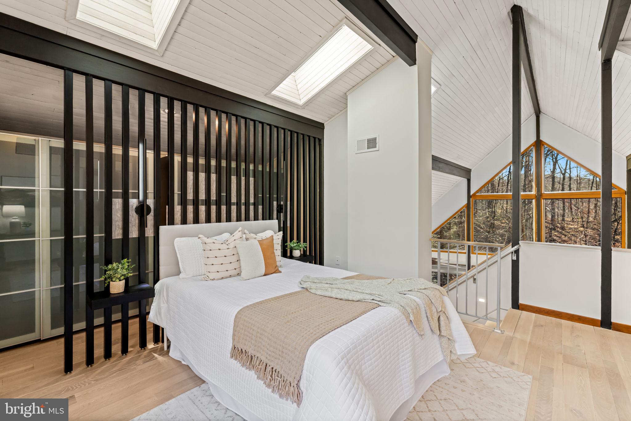 SEVERN GROVE - Residential