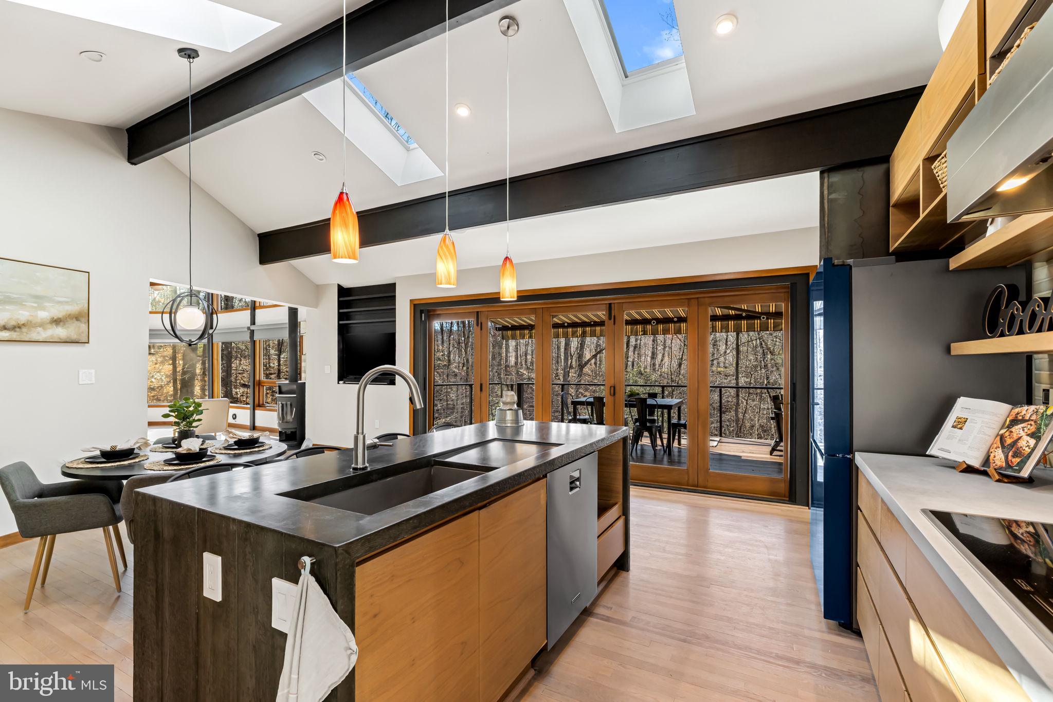 SEVERN GROVE - Residential