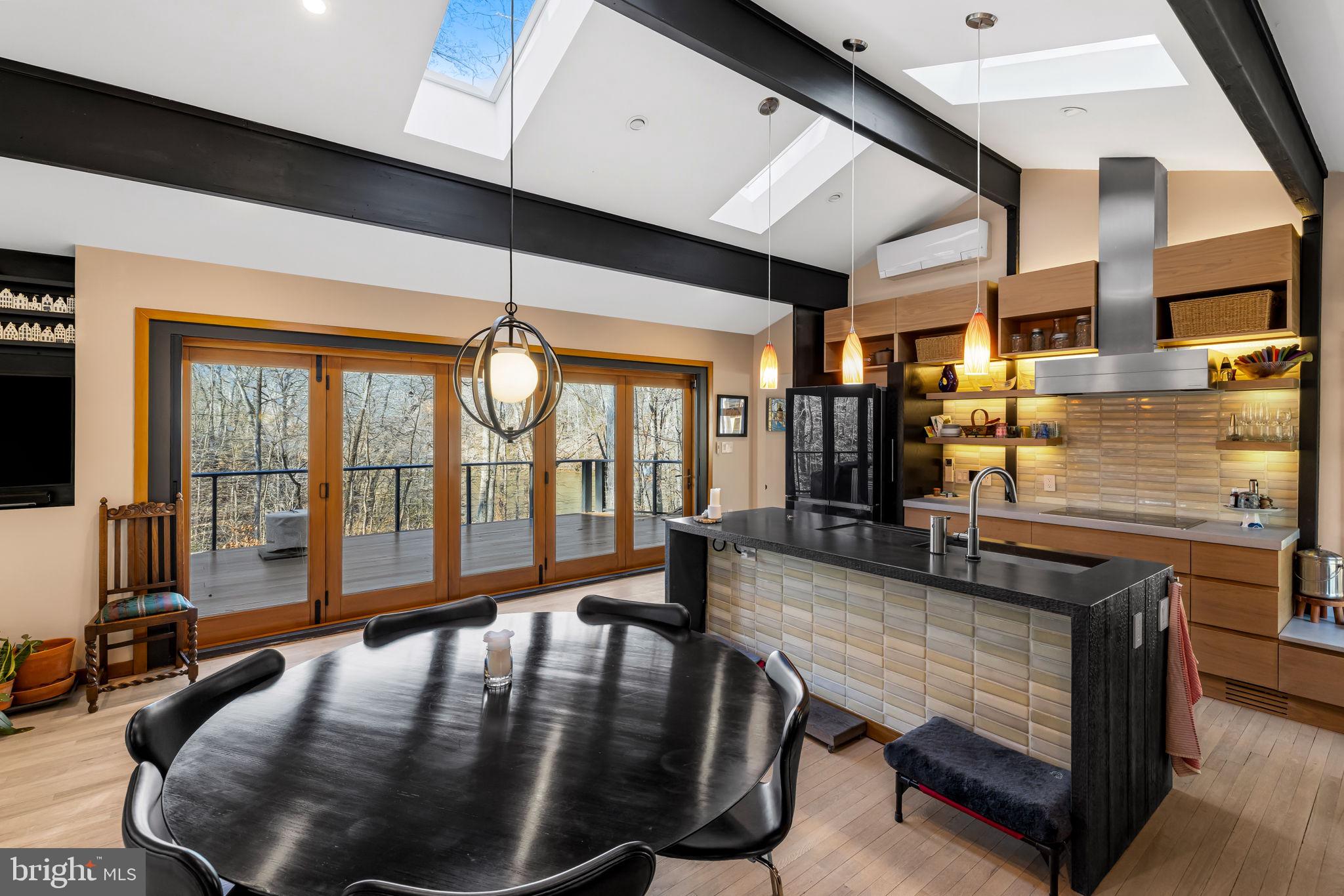 SEVERN GROVE - Residential