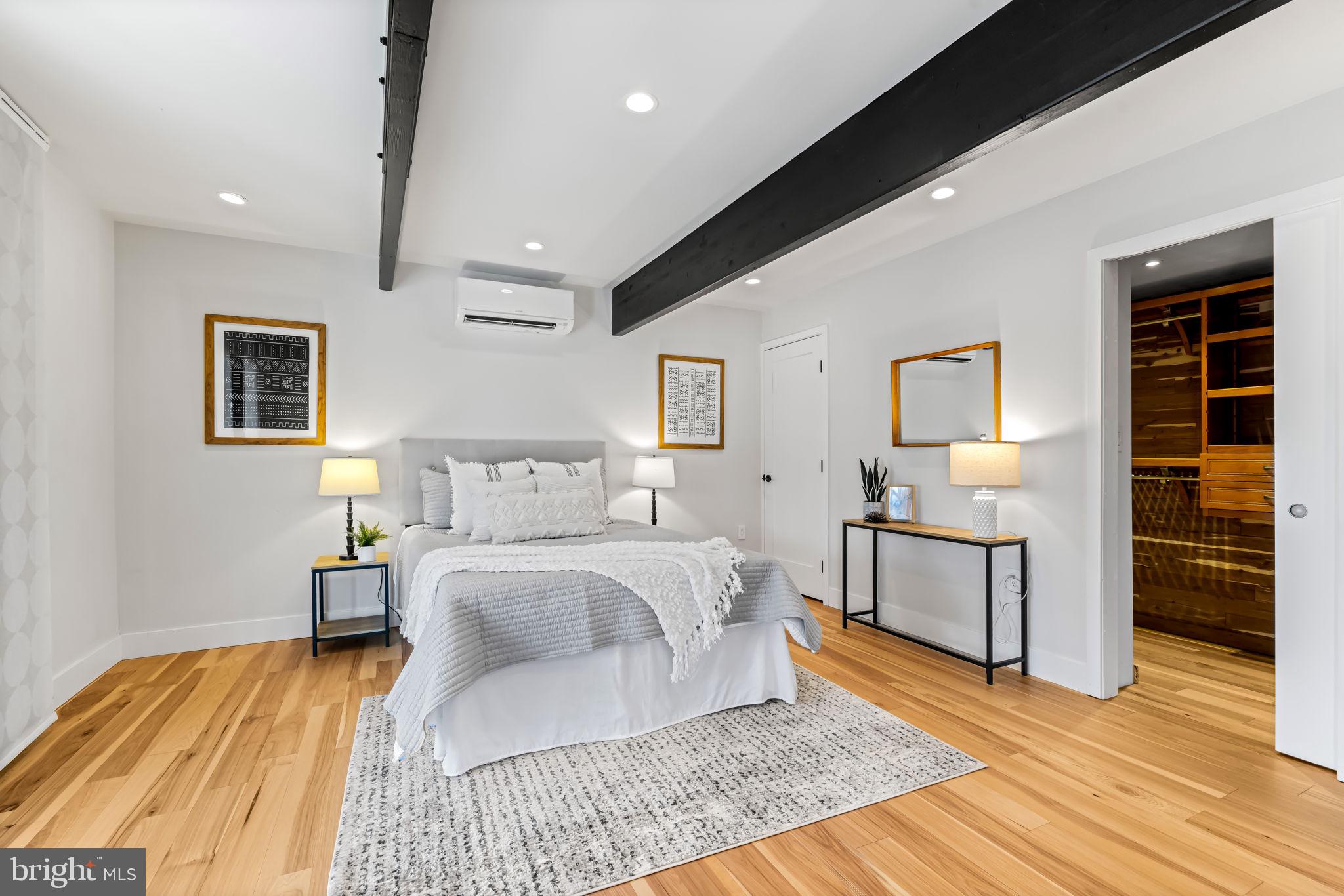 SEVERN GROVE - Residential