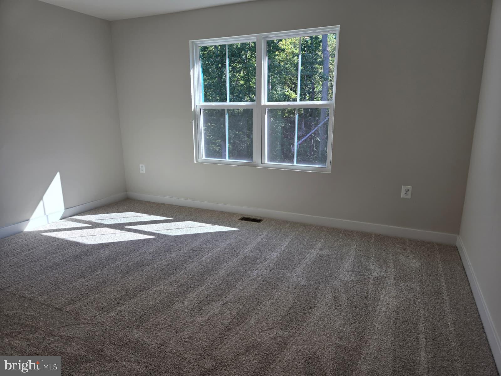 ALEXANDER'S CROSSING - Residential Lease