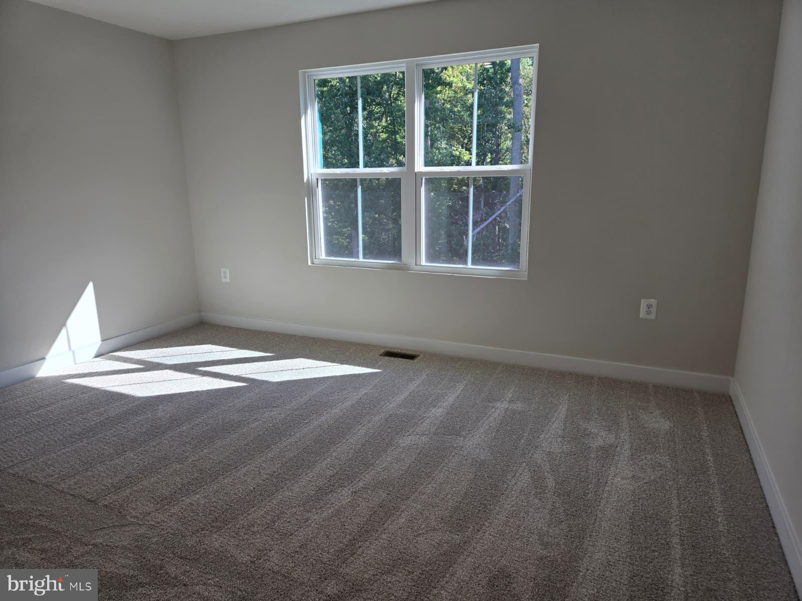 ALEXANDER'S CROSSING - Residential Lease