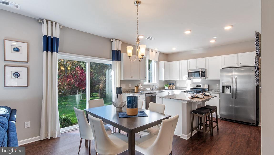 HILLS AT VALLEY VIEW - Residential