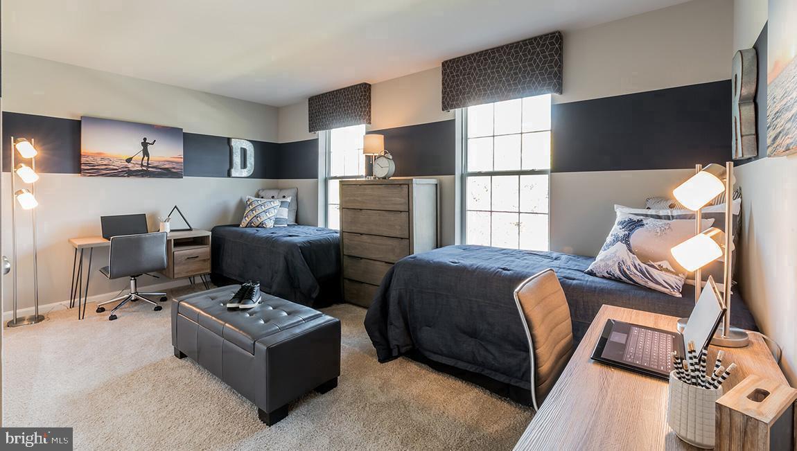 HILLS AT VALLEY VIEW - Residential