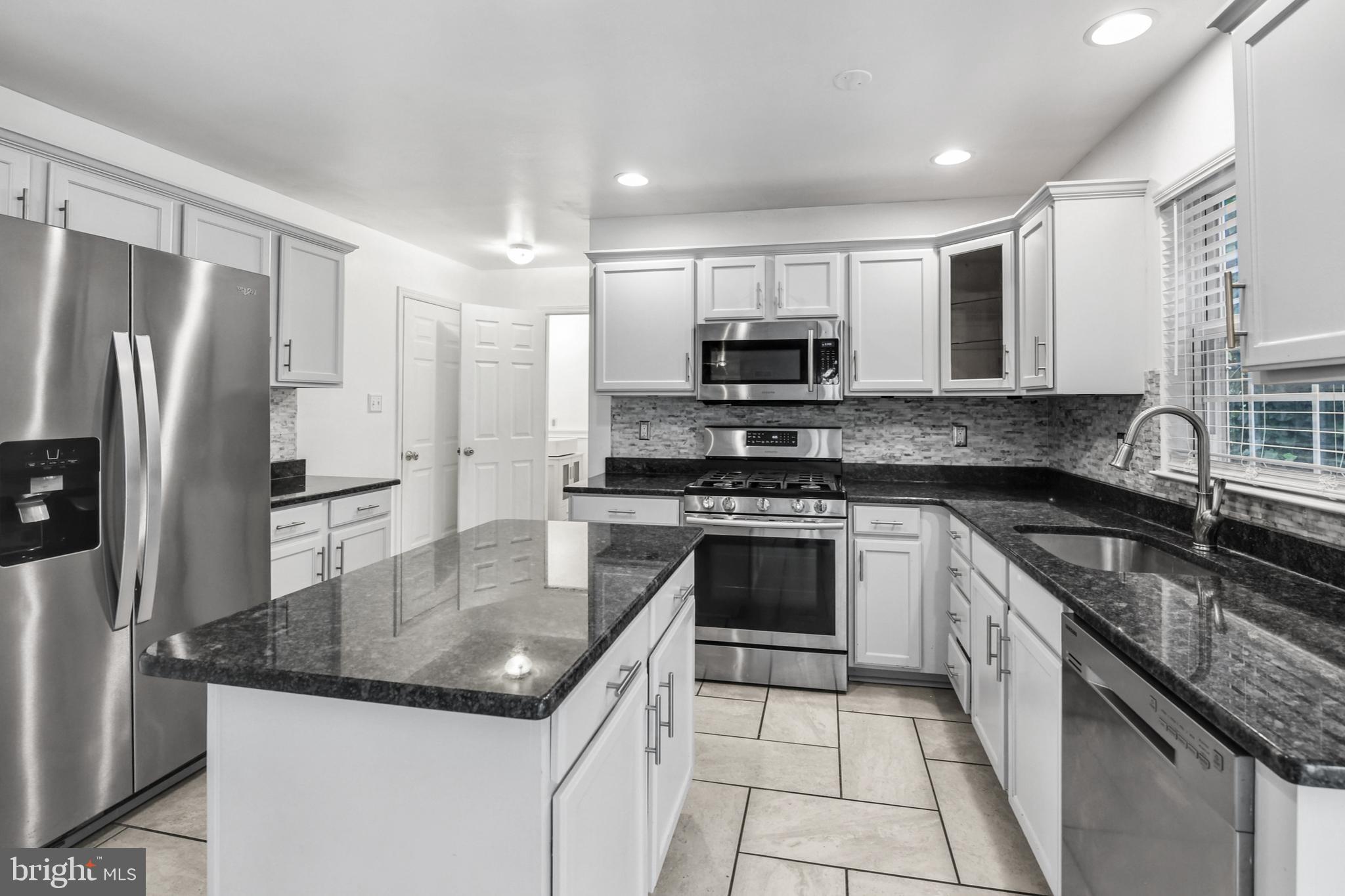 PENNWOOD FARMS - Residential