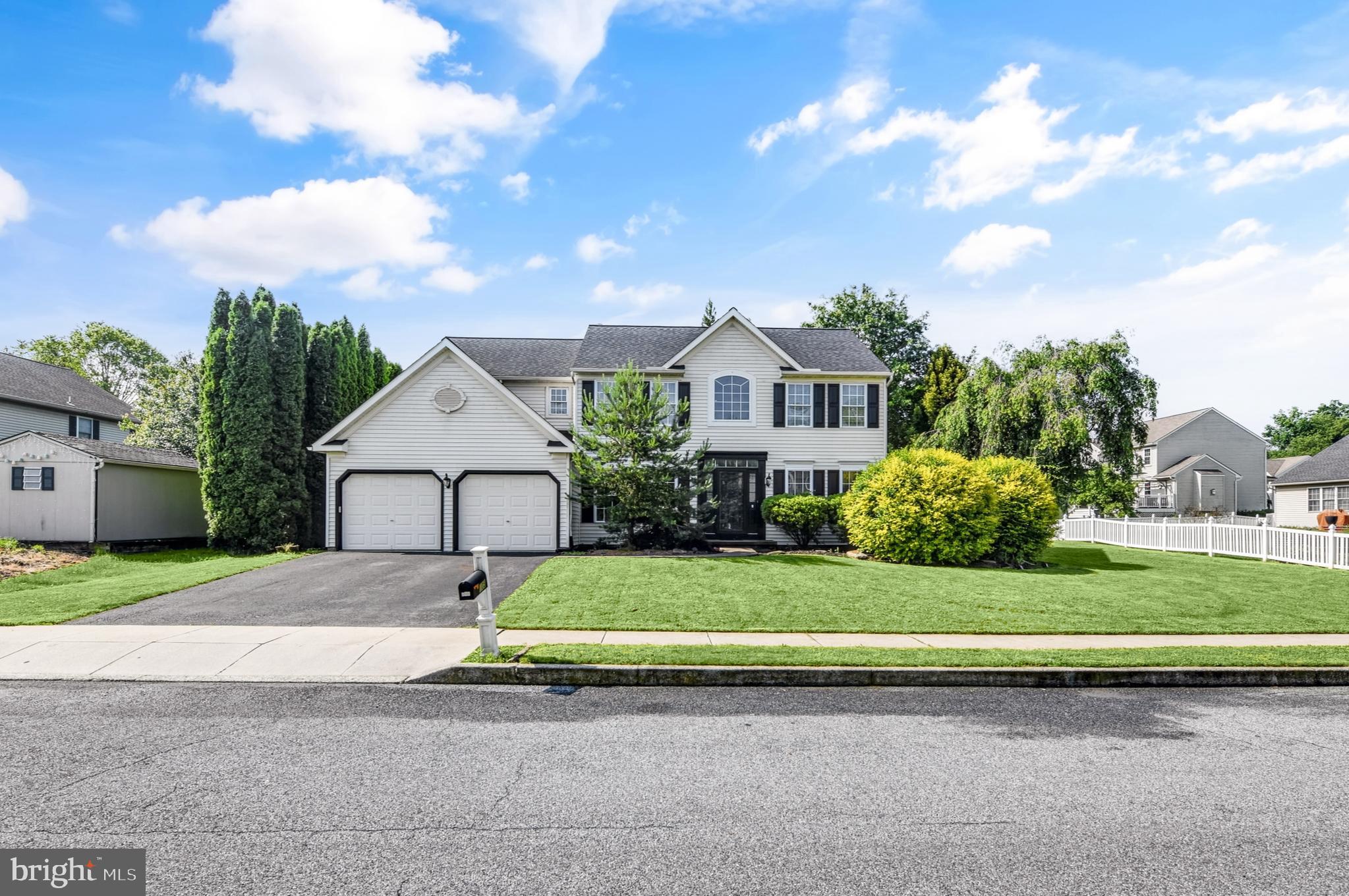 PENNWOOD FARMS - Residential