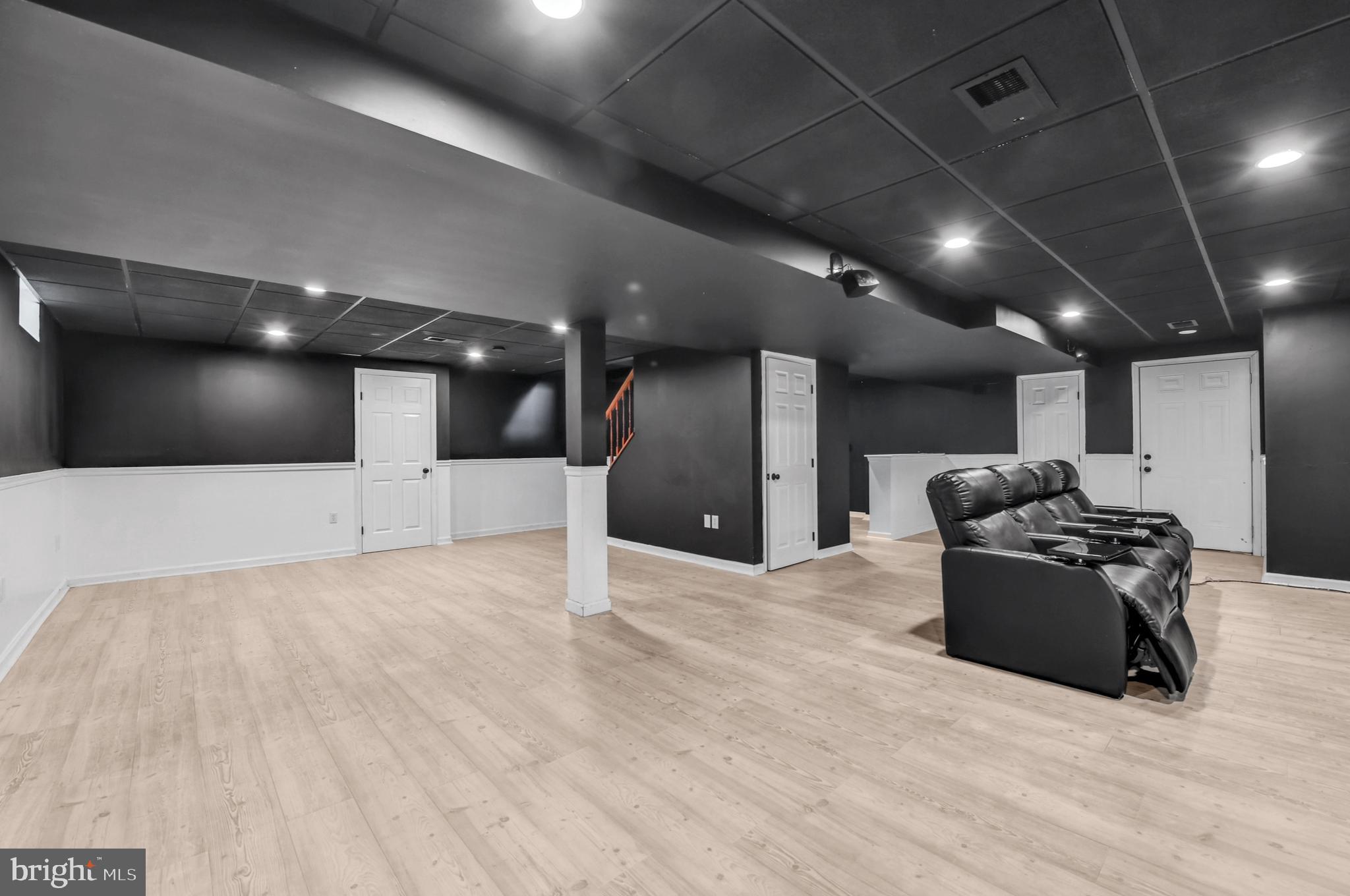 PENNWOOD FARMS - Residential