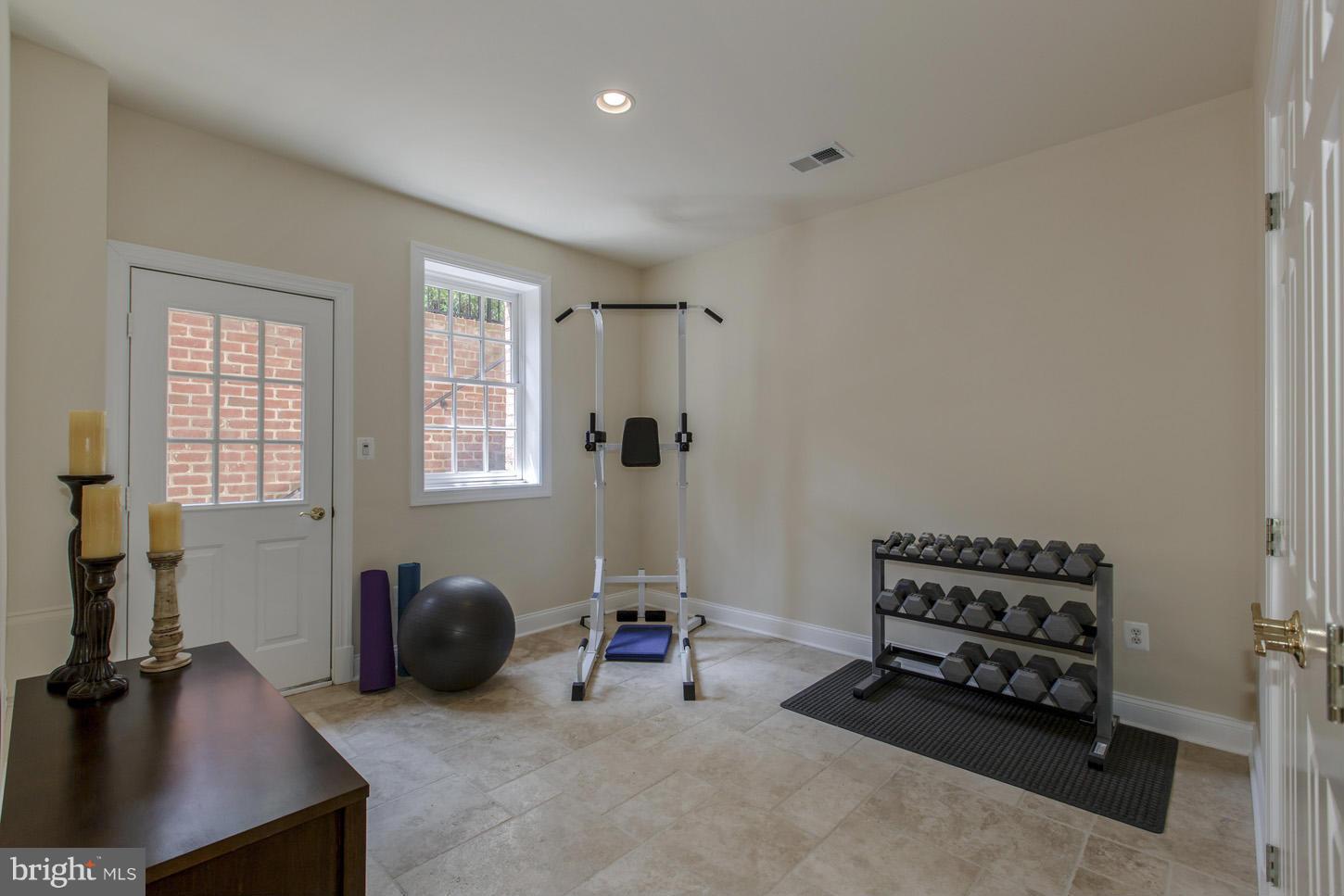 THE RESERVE - Residential