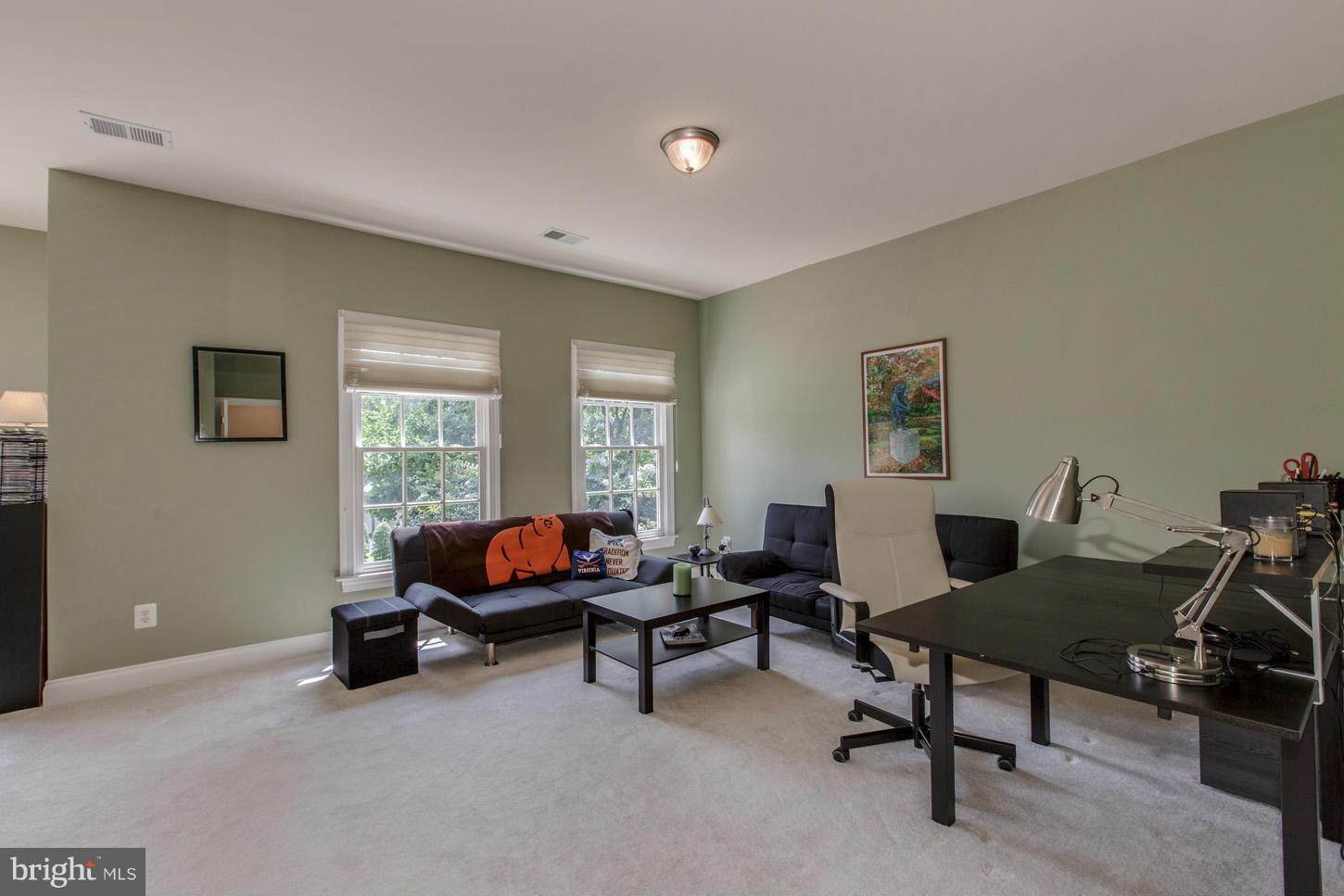 THE RESERVE - Residential