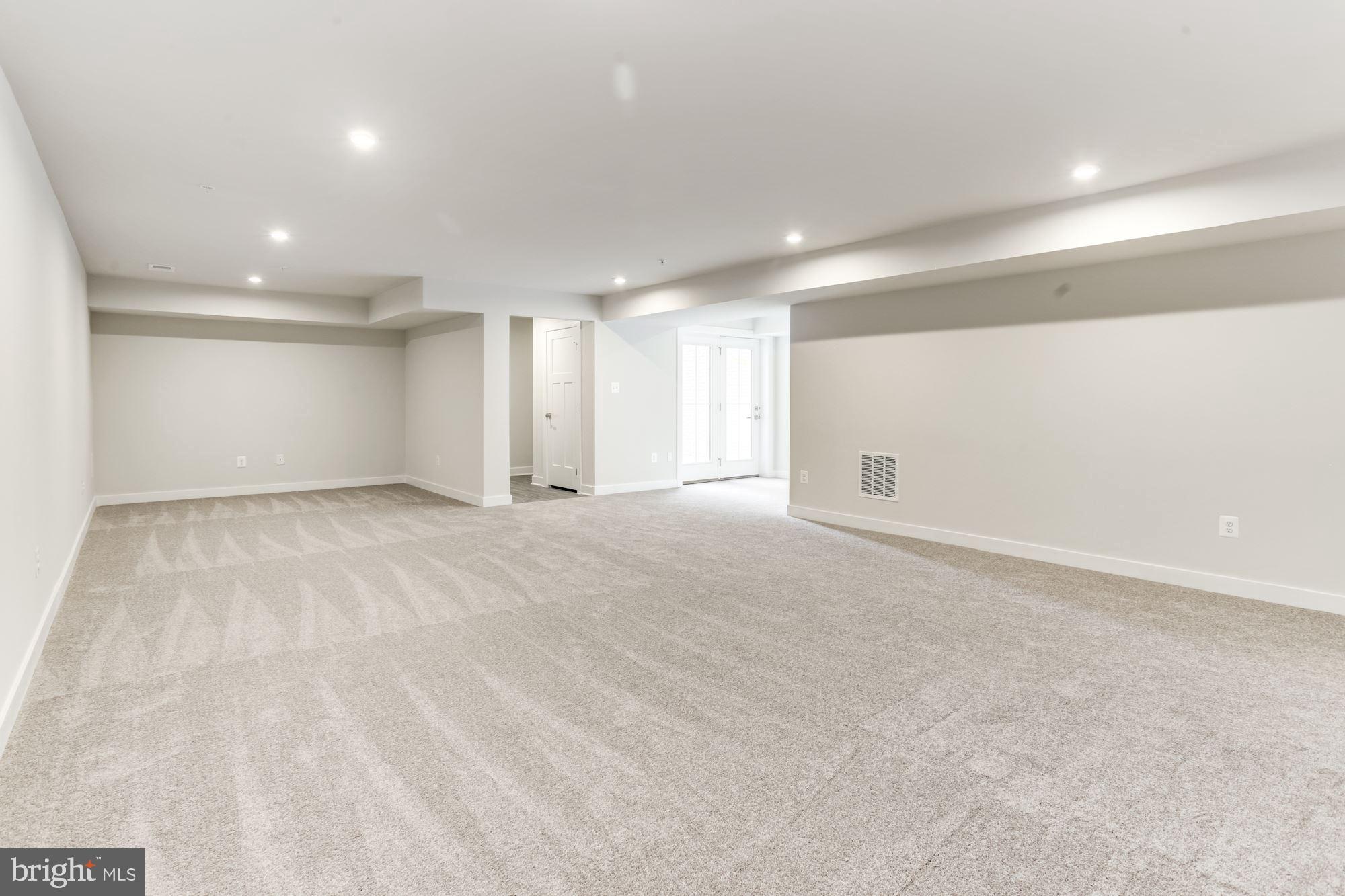 CABIN BRANCH - Residential