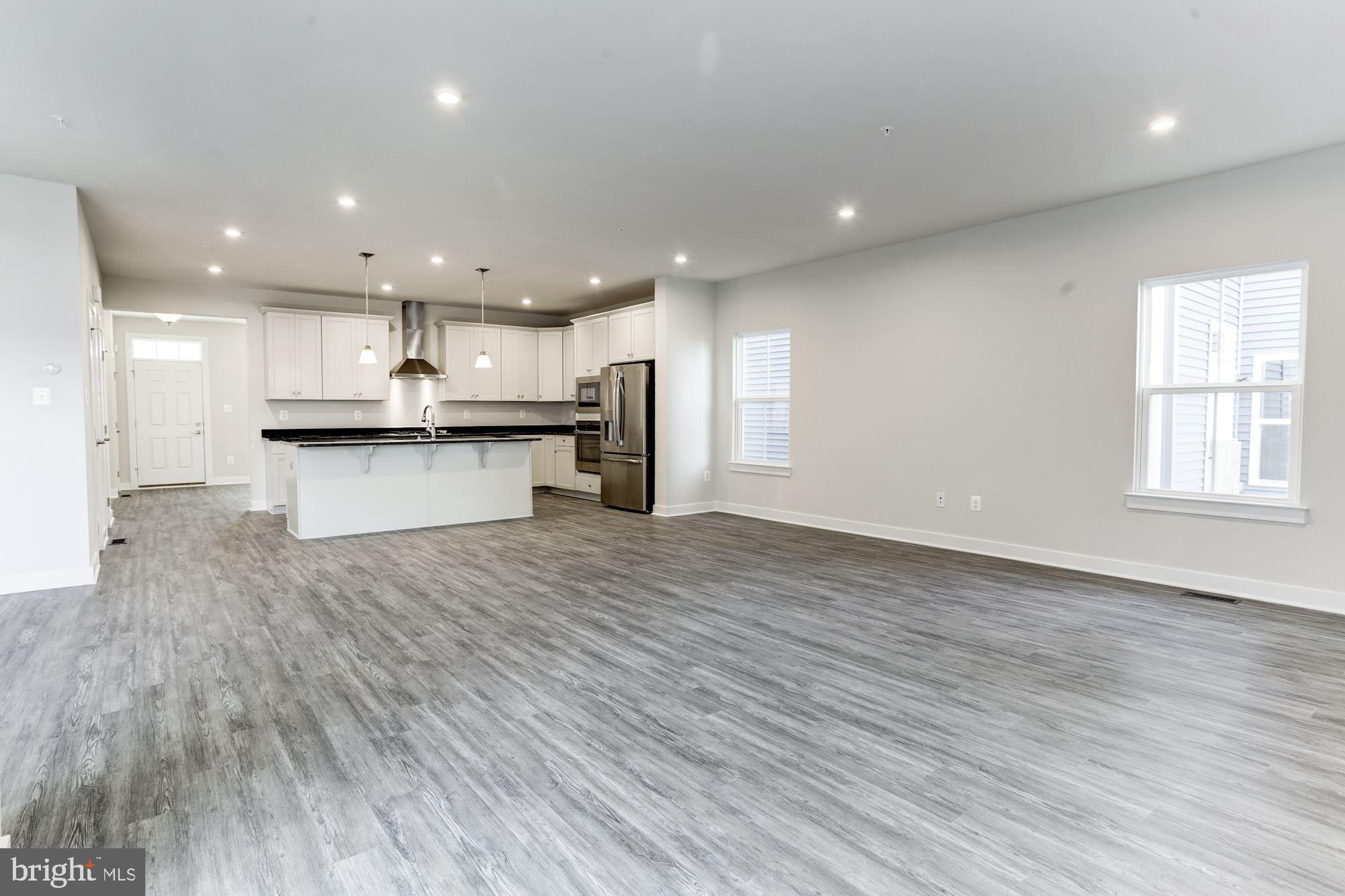 CABIN BRANCH - Residential