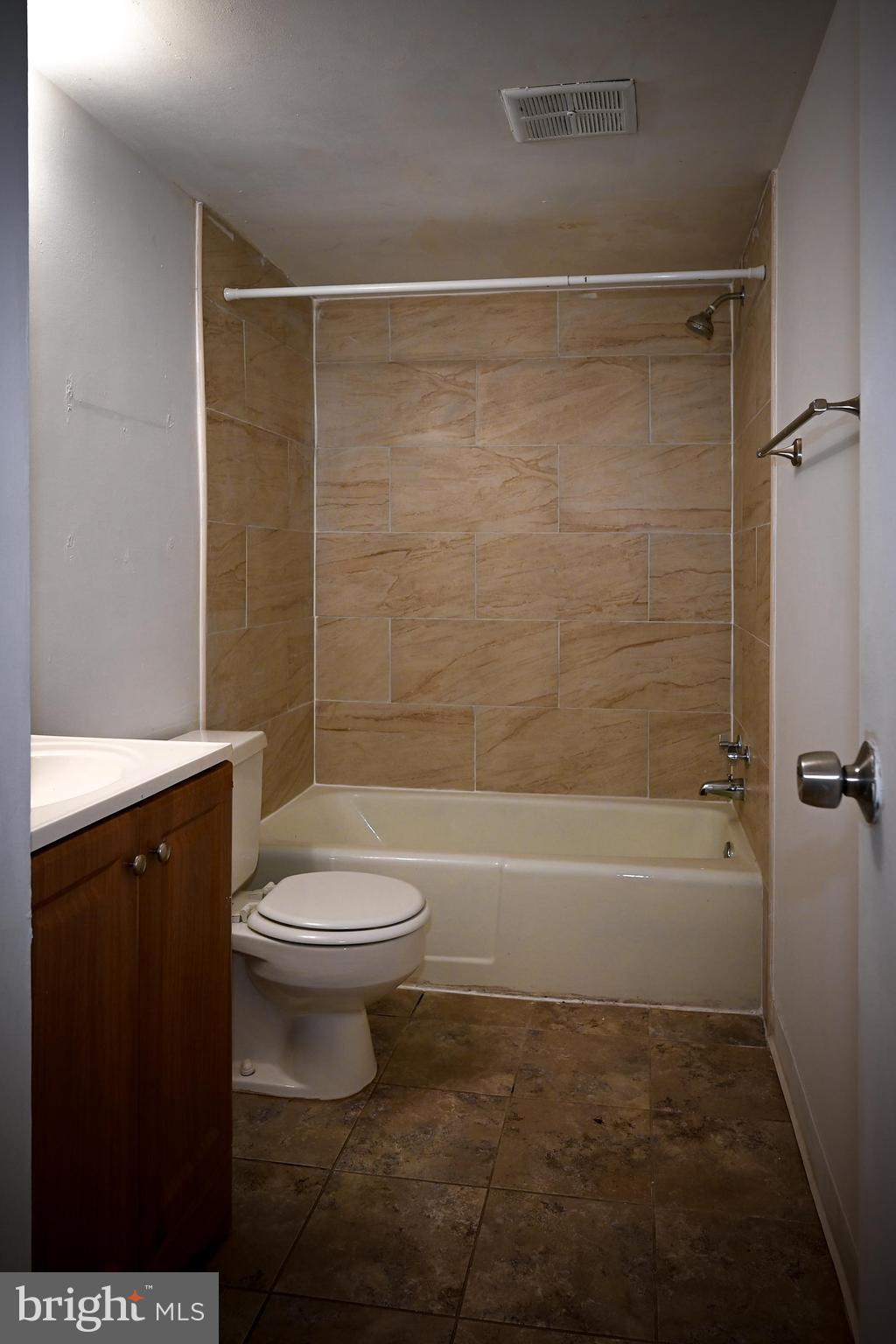 NORTHGATE - Residential Lease