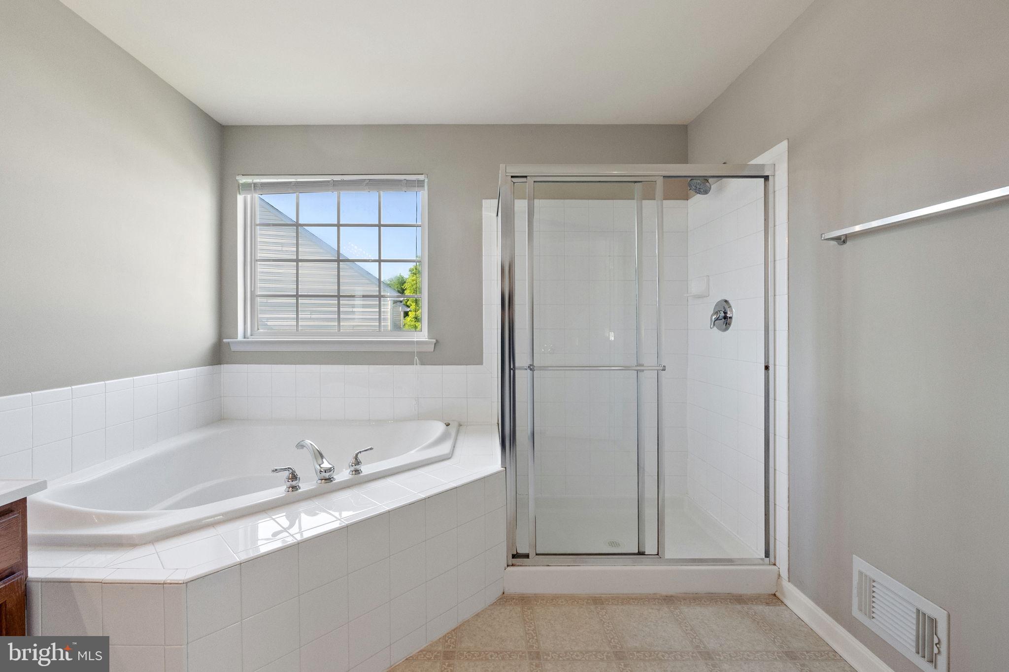 NORBORNE GLEBE - Residential