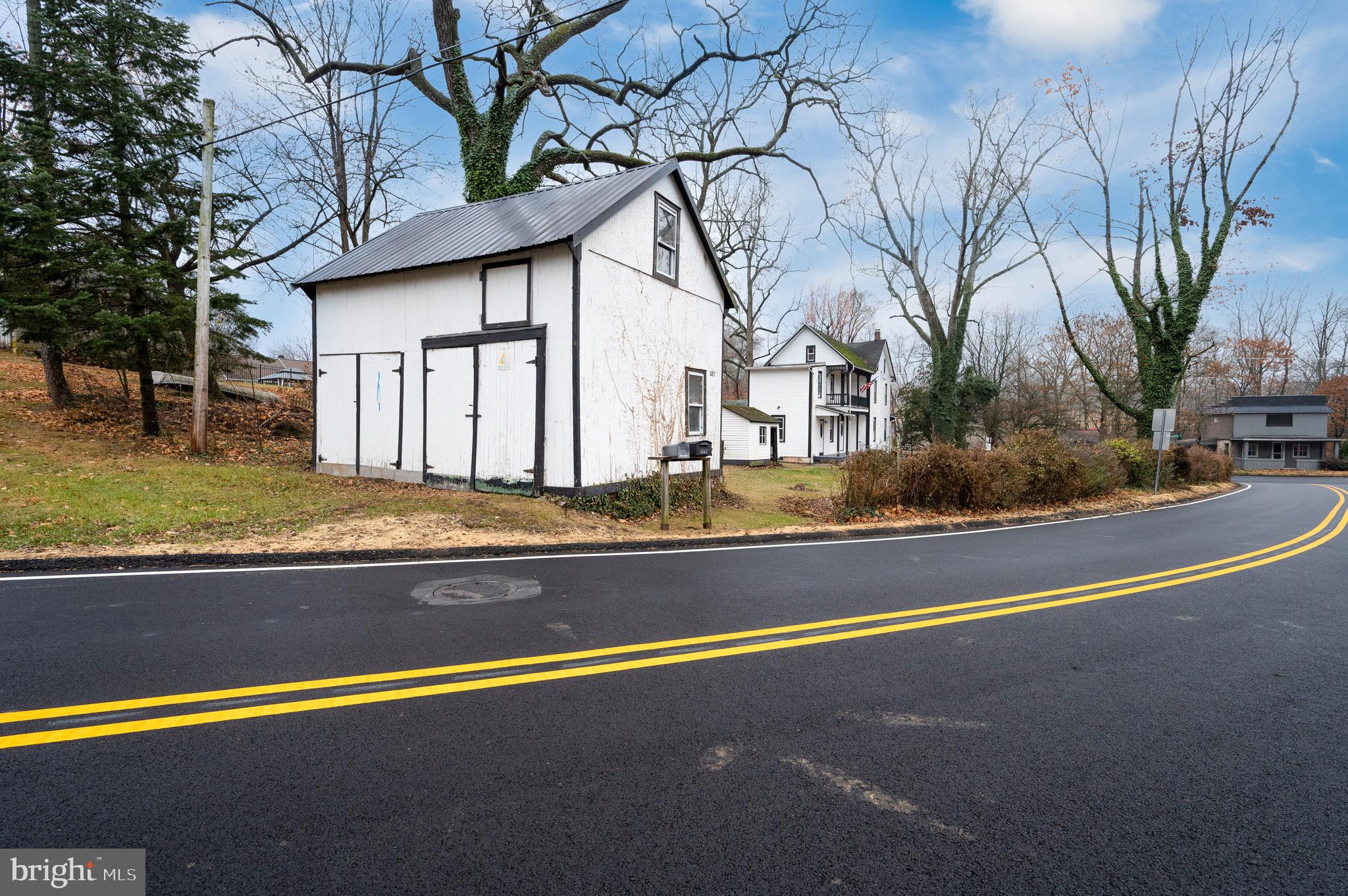 OVERBROOK - Residential