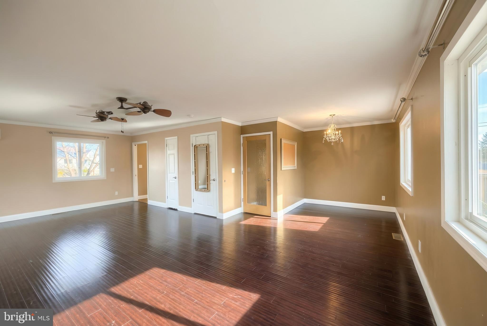 LAKE MEADE - Residential