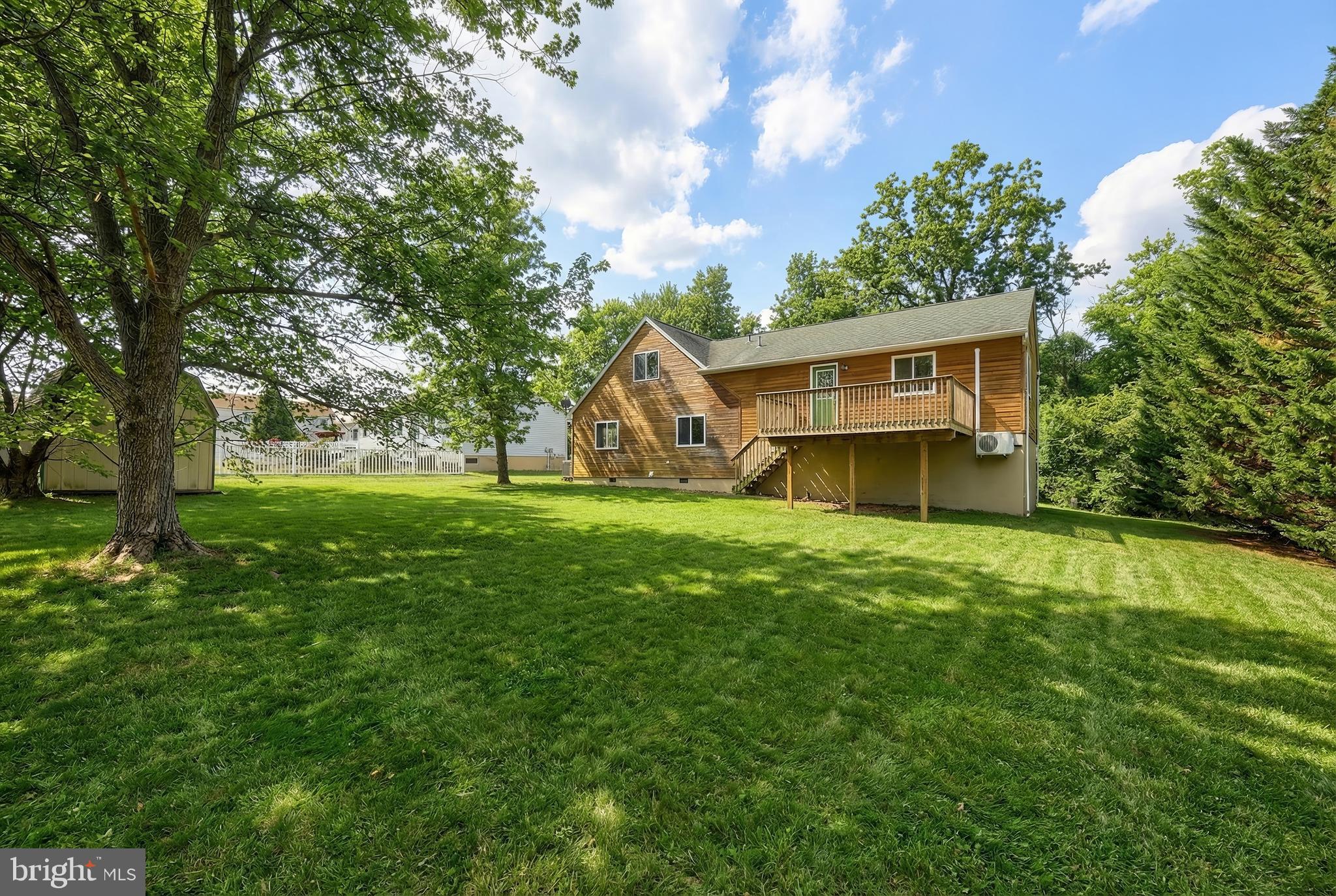 LAKE MEADE - Residential