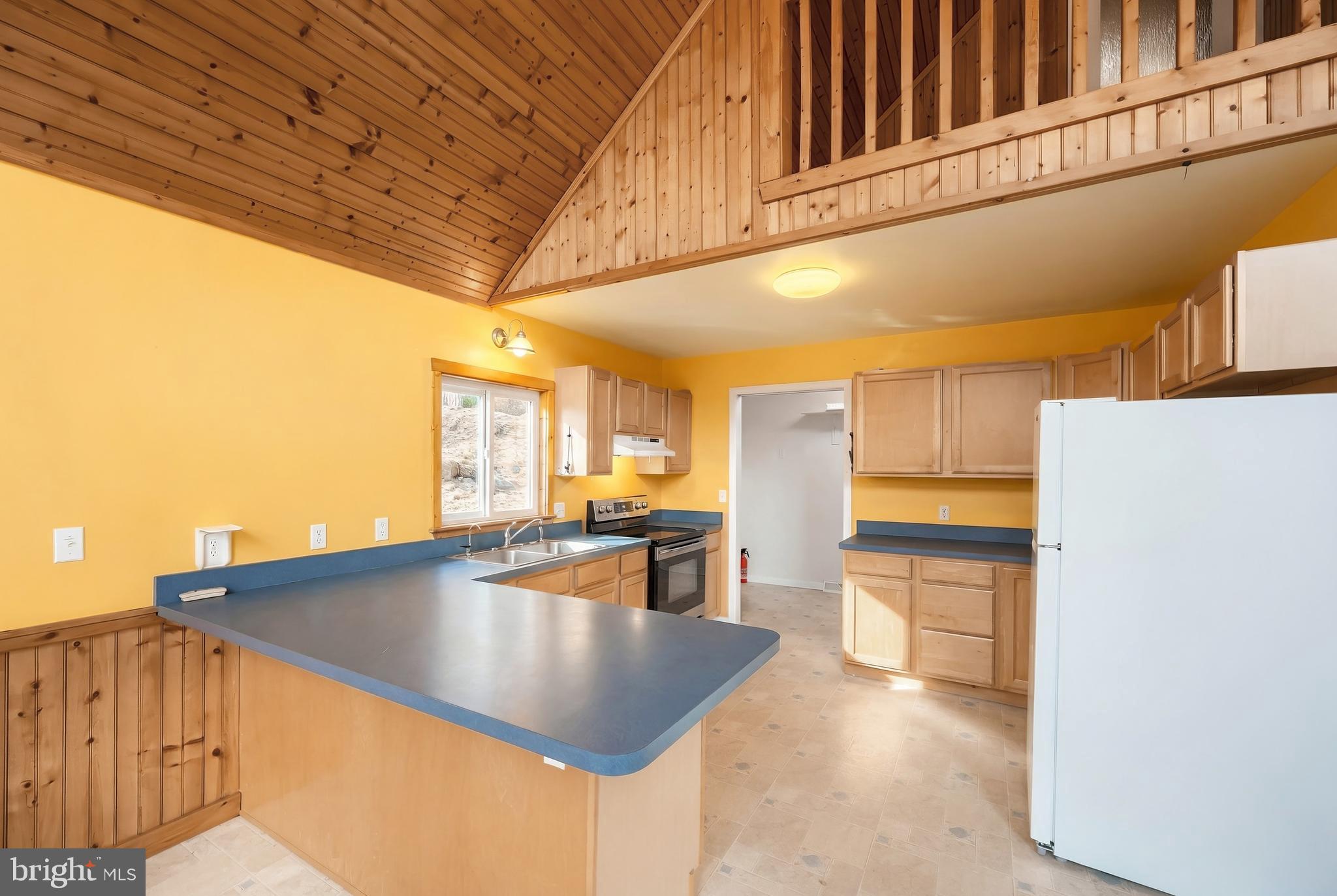 LAKE MEADE - Residential