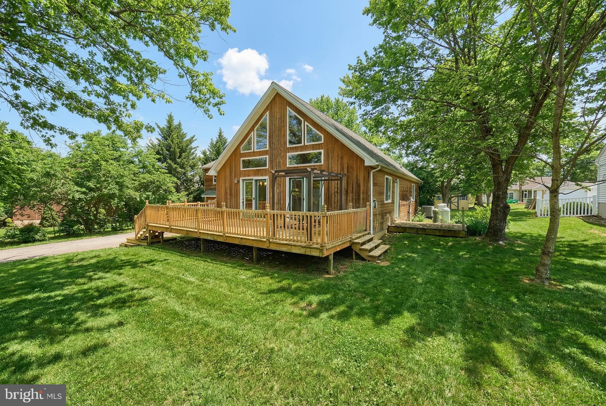 LAKE MEADE - Residential