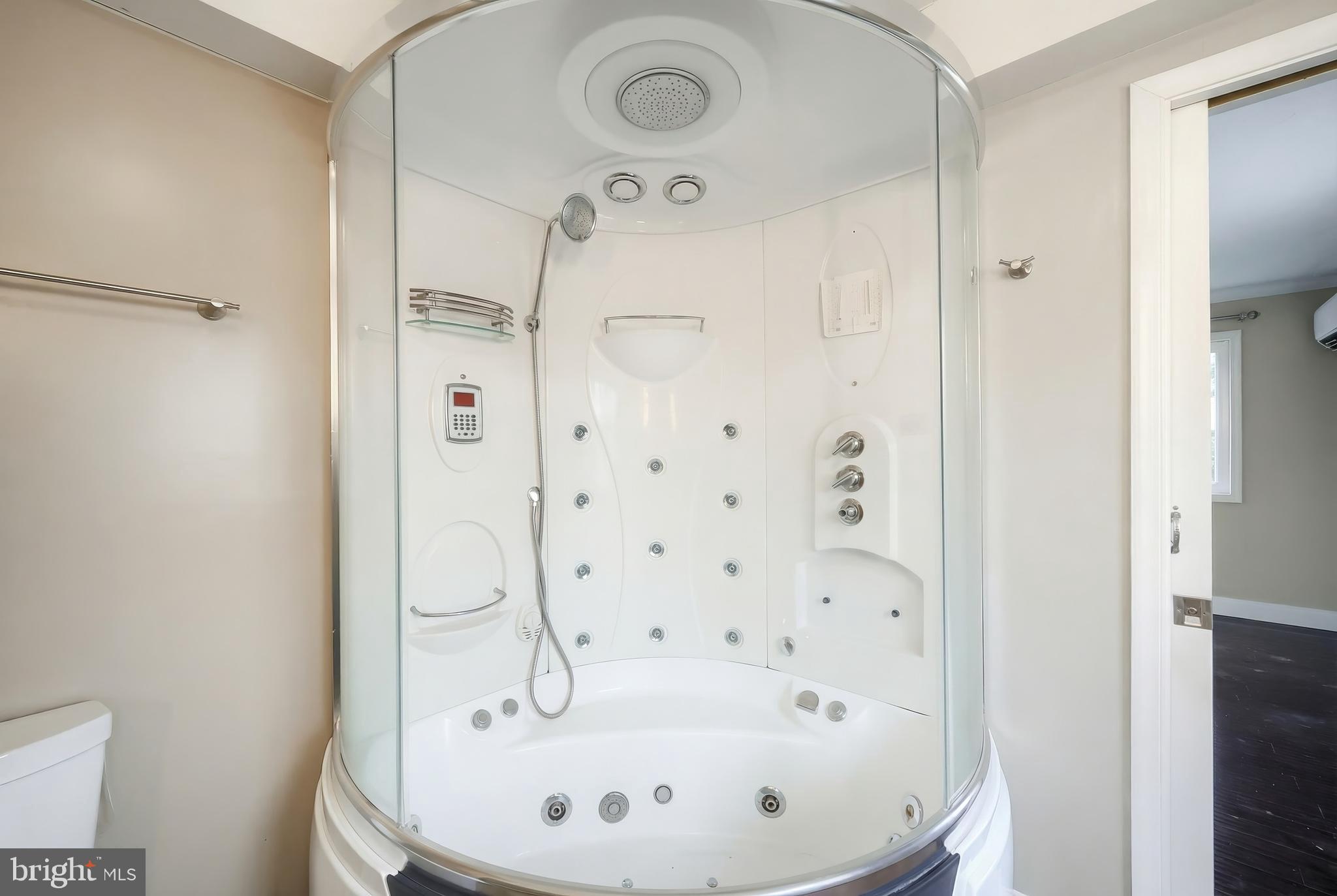 LAKE MEADE - Residential