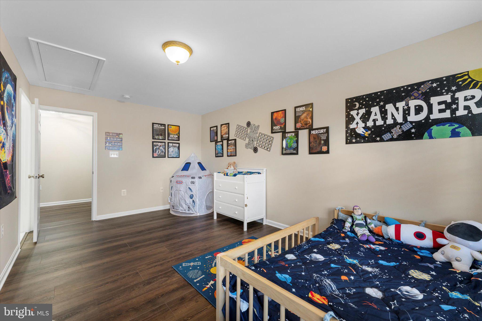 HIRST FARM - Residential