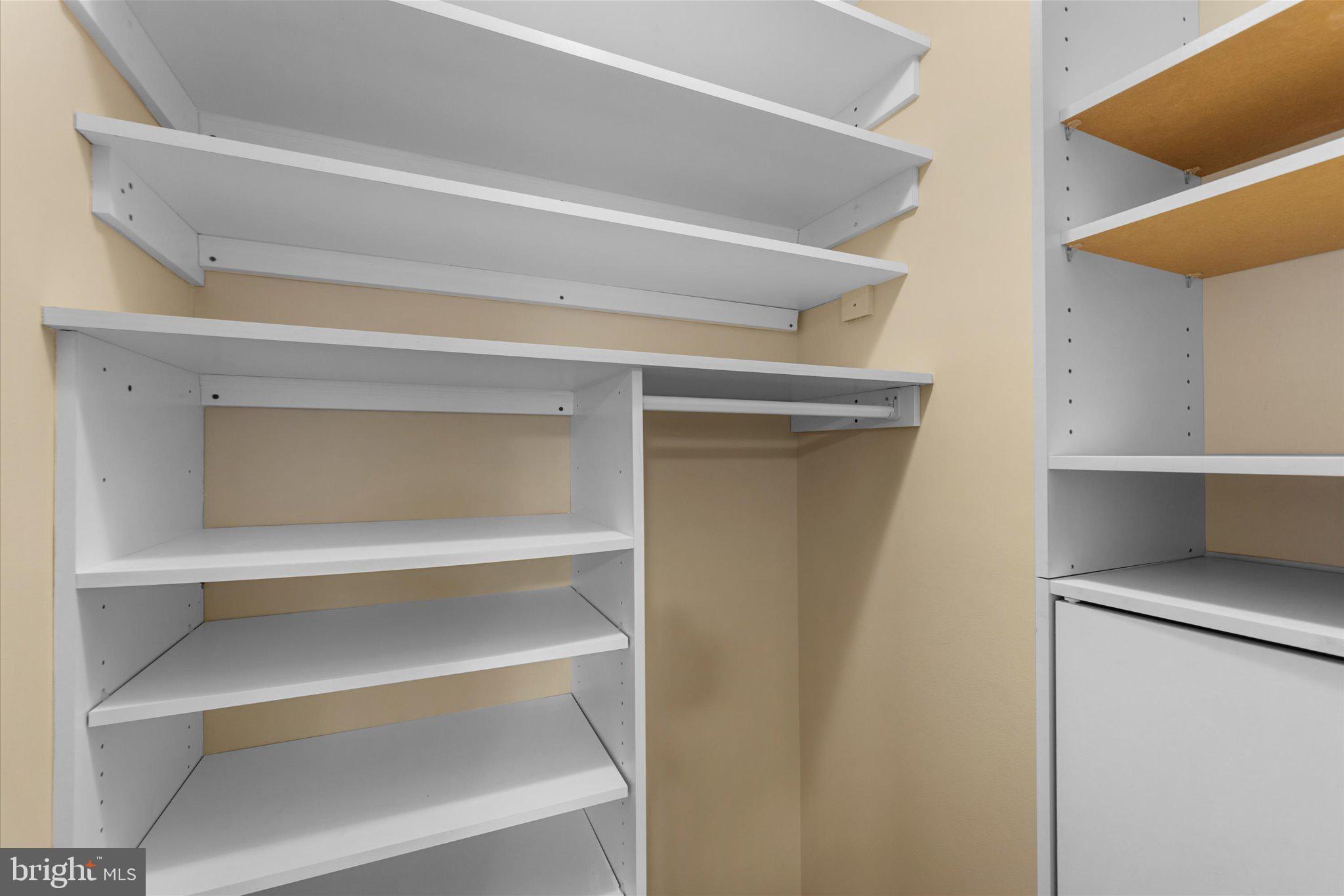 HIRST FARM - Residential