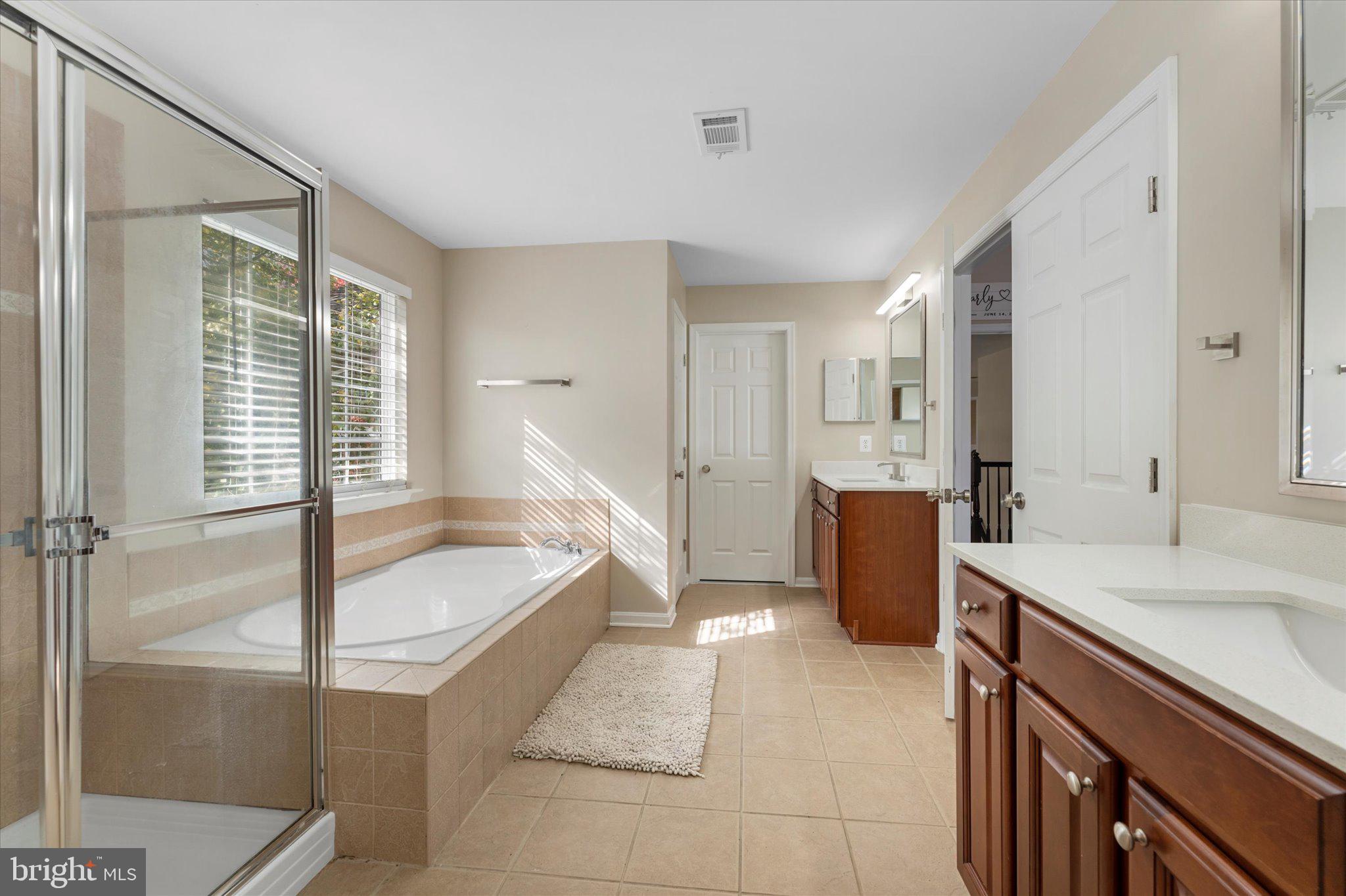 HIRST FARM - Residential