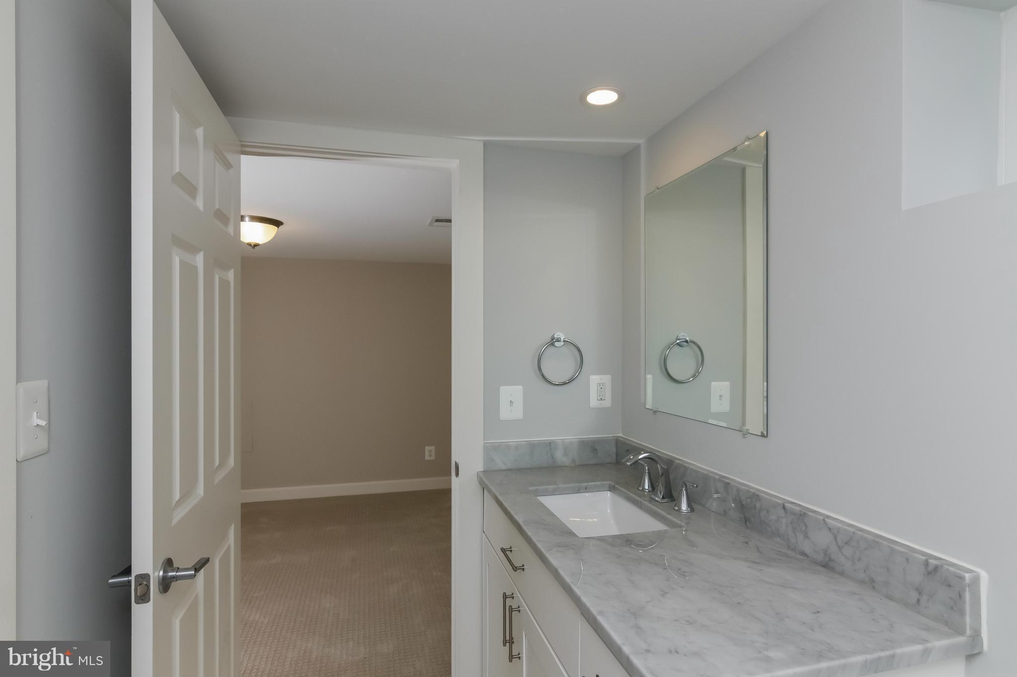 ARLINGTON FOREST - Residential