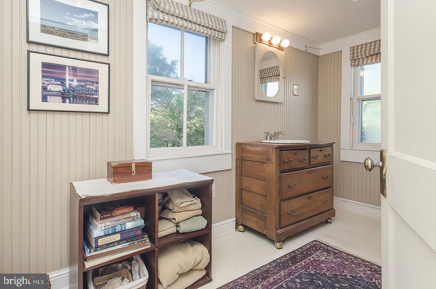 HISTORIC HARPERS FERRY - Residential