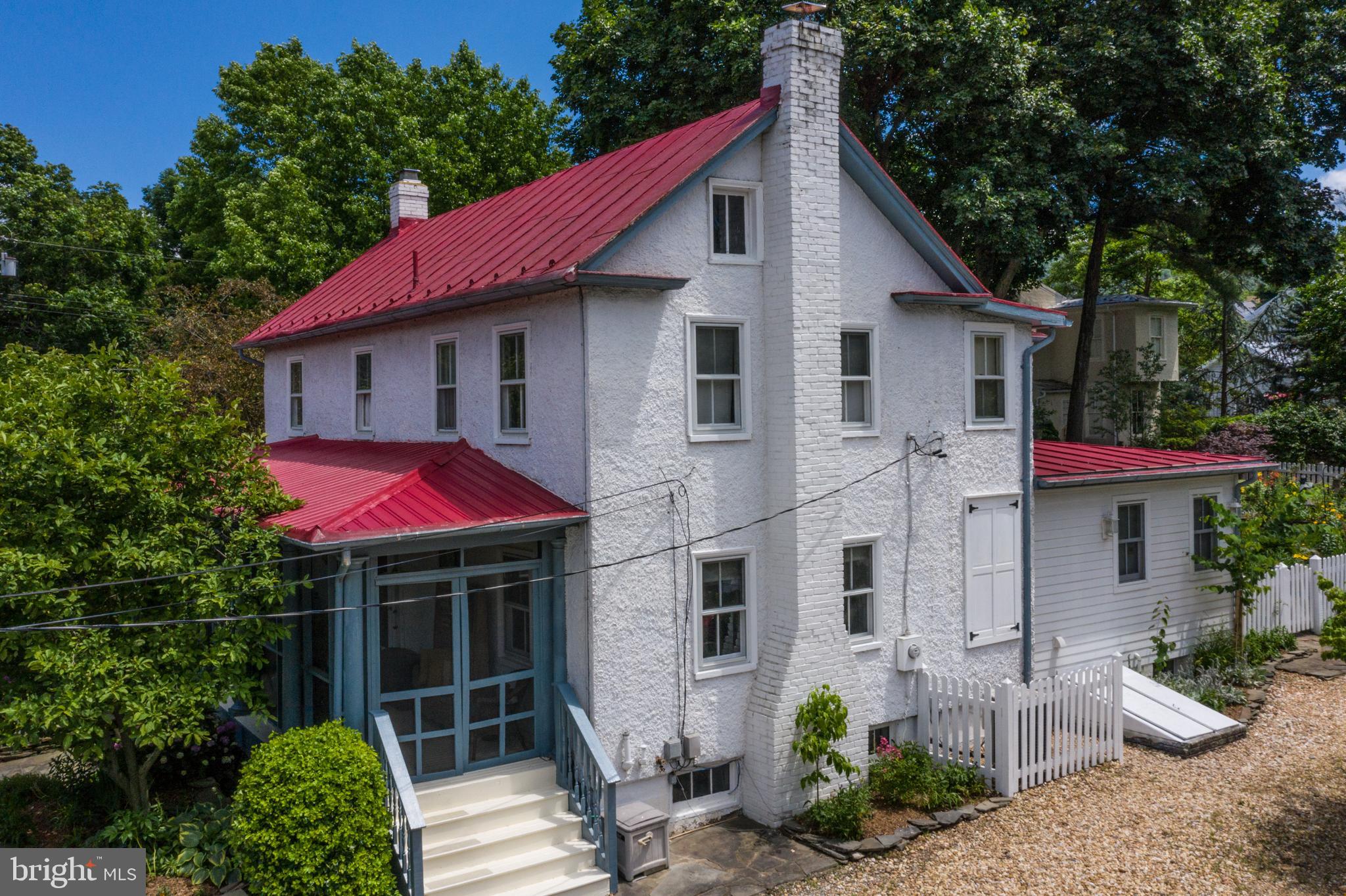 HISTORIC HARPERS FERRY - Residential