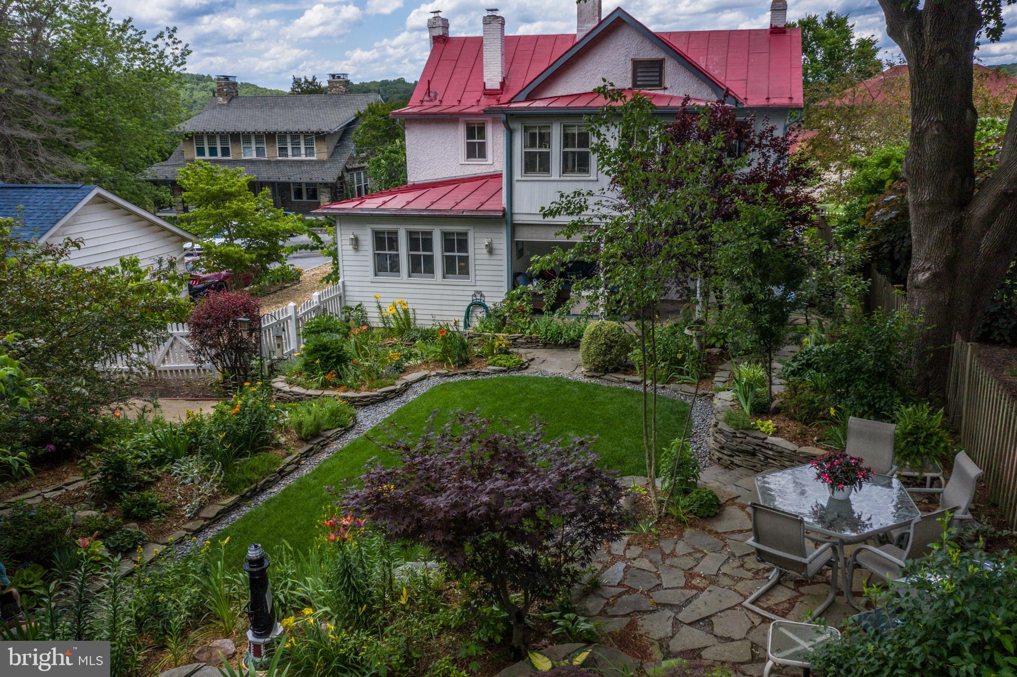 HISTORIC HARPERS FERRY - Residential