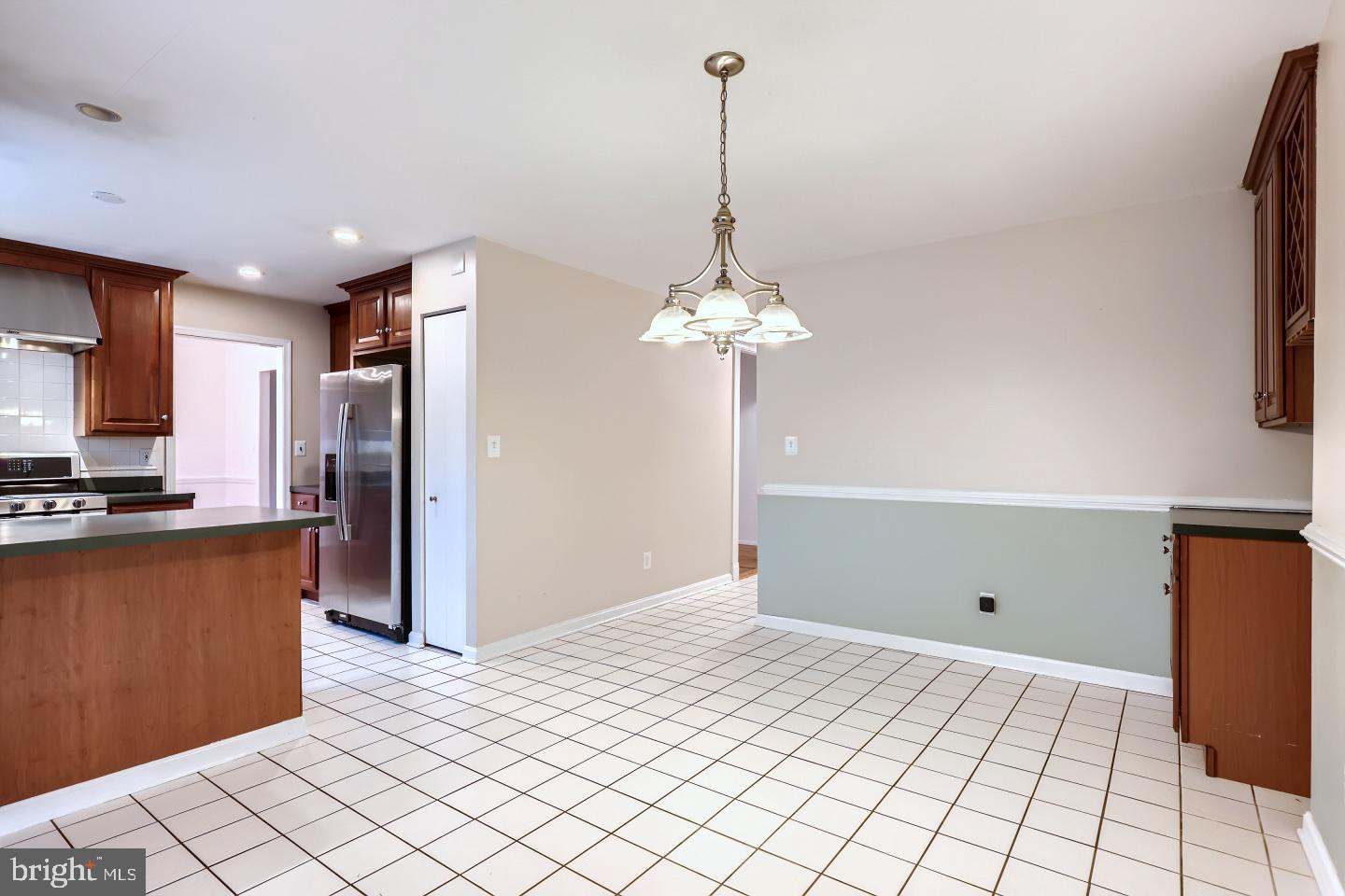 CHAPEL VILLAGE - Residential