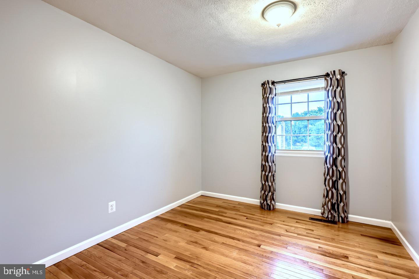 CHAPEL VILLAGE - Residential