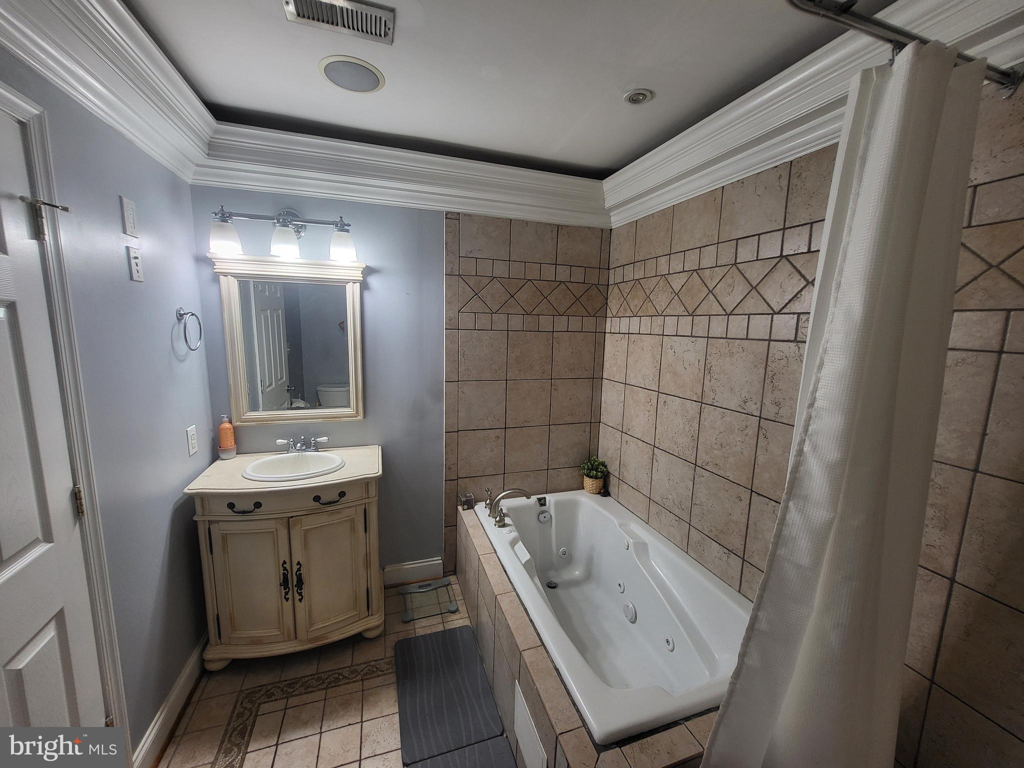 PATTERSON PLACE - Residential Lease