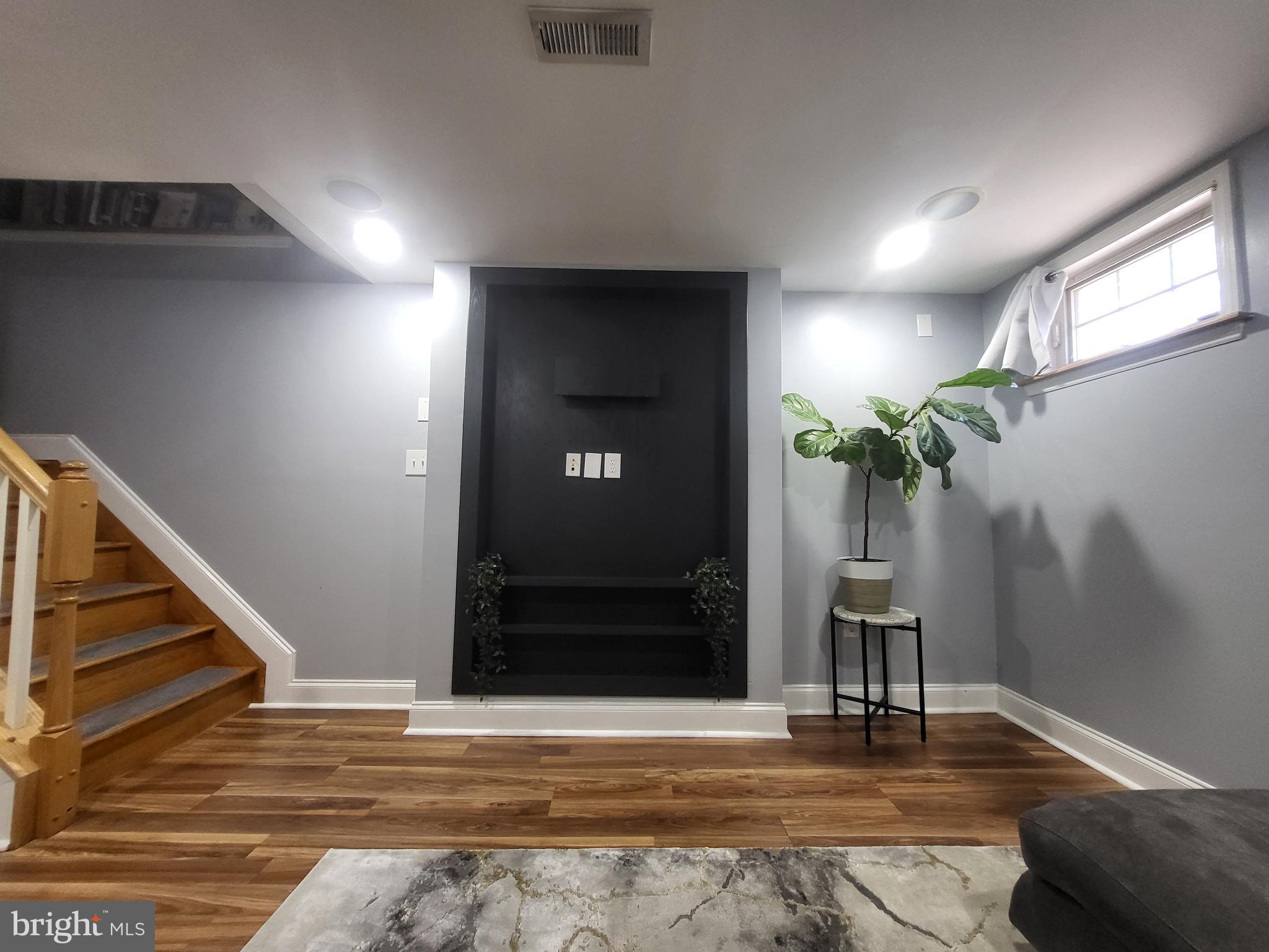 PATTERSON PLACE - Residential Lease