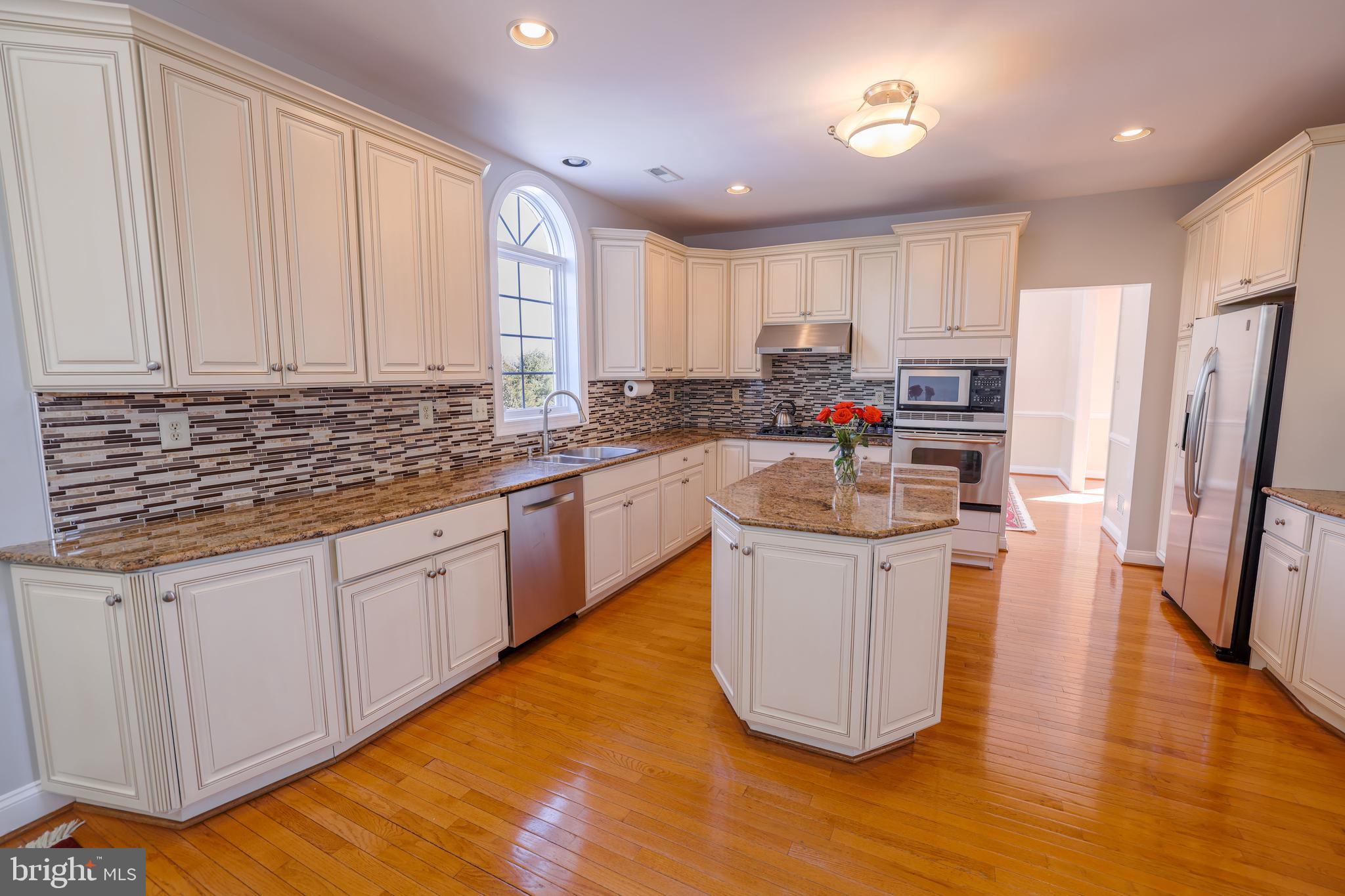 RIDINGS OF HORSHAM - Residential