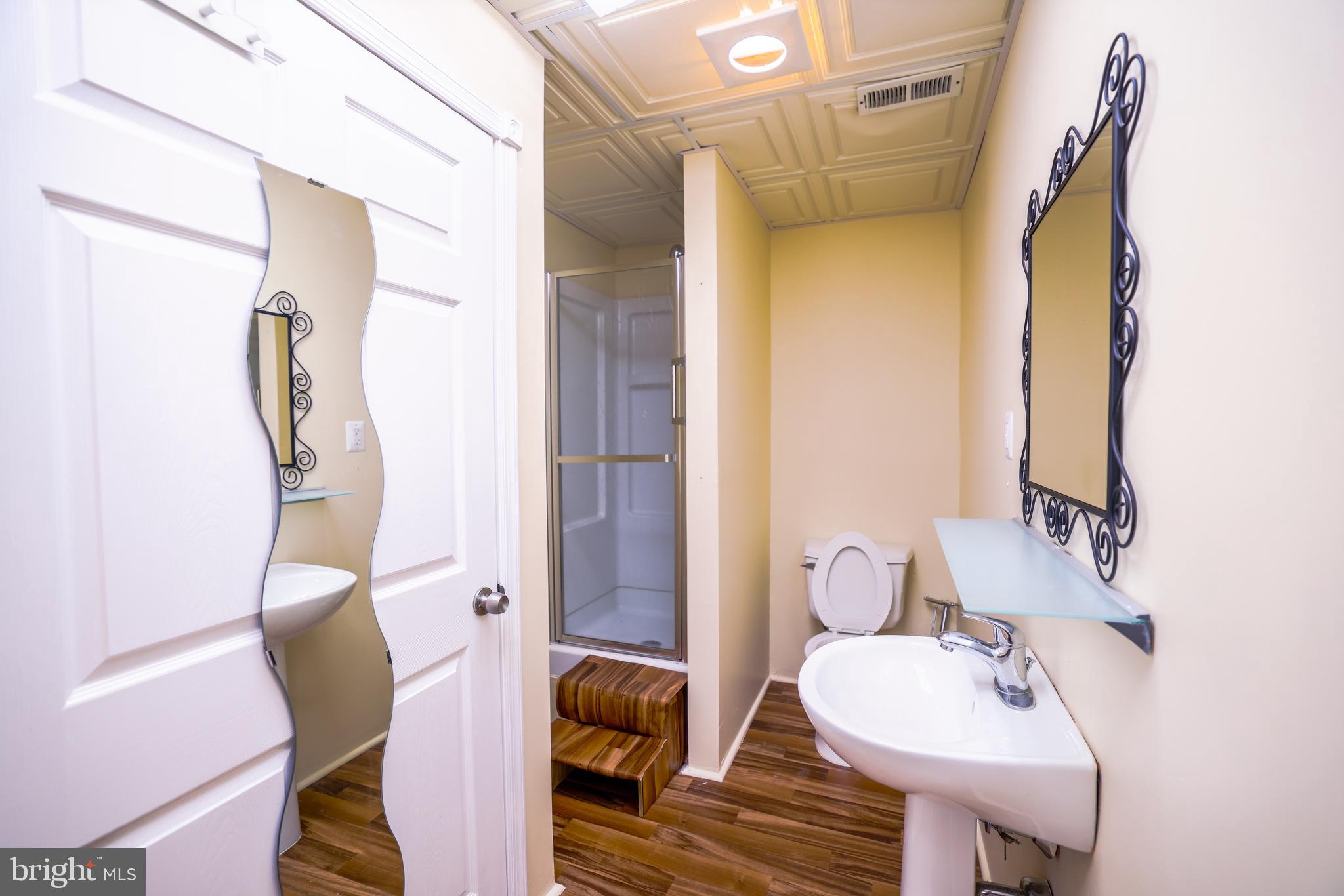 RIDINGS OF HORSHAM - Residential