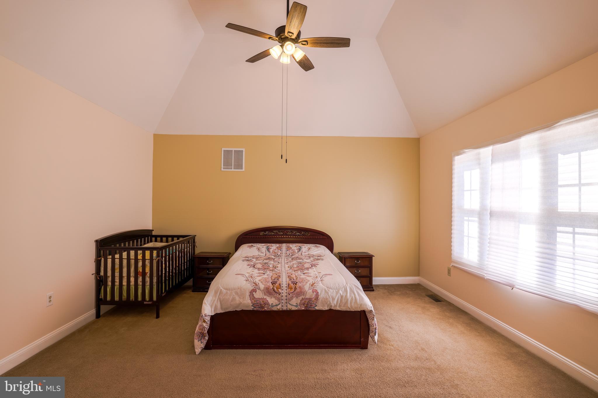 RIDINGS OF HORSHAM - Residential